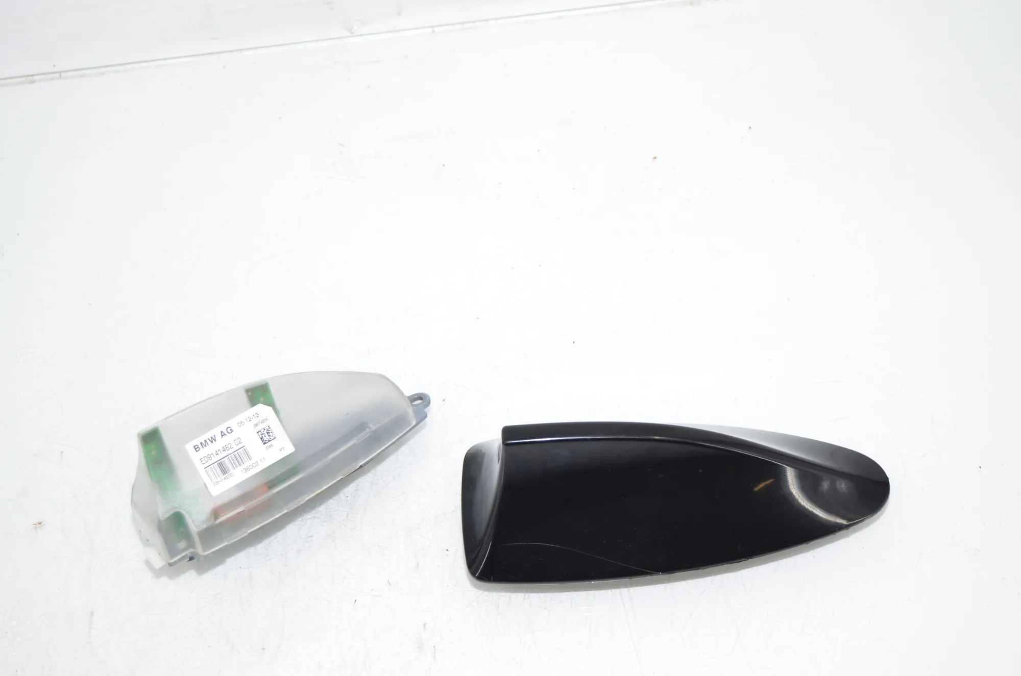 Antenna Trim – OEM 9141462 · BMW 5 (F10) 530 d 2014 – 2