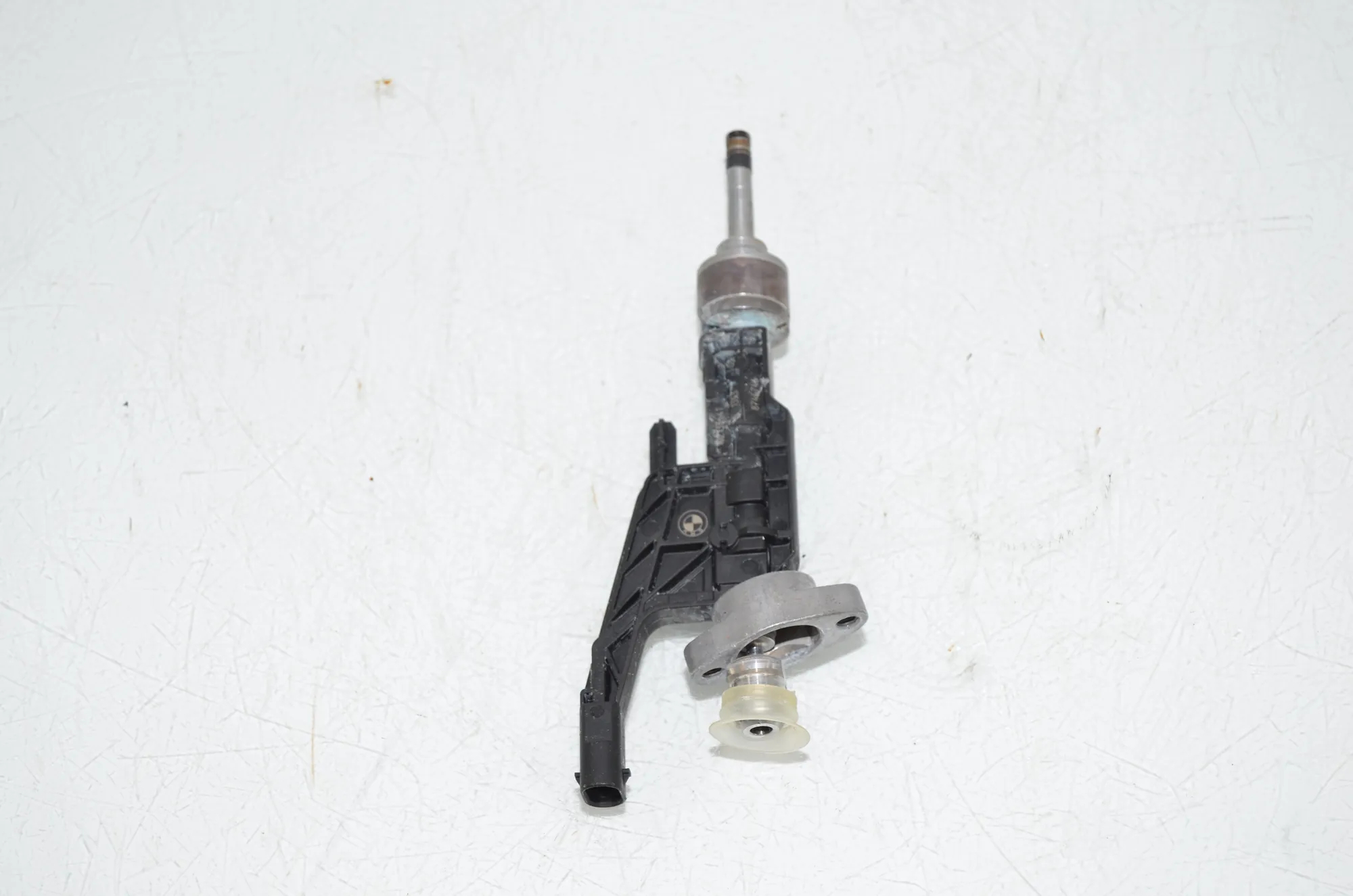 Fuel Injector – OEM 8744746 · BMW X1 (U11) (2022 - -) BMW X1 (U11) 2024