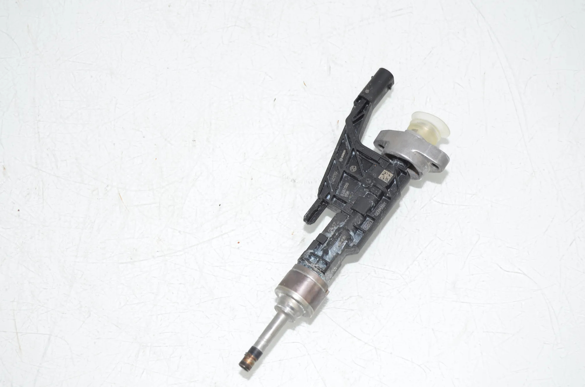 Fuel Injector – OEM 8744746 · BMW X1 (U11) (2022 - -) BMW X1 (U11) 2024