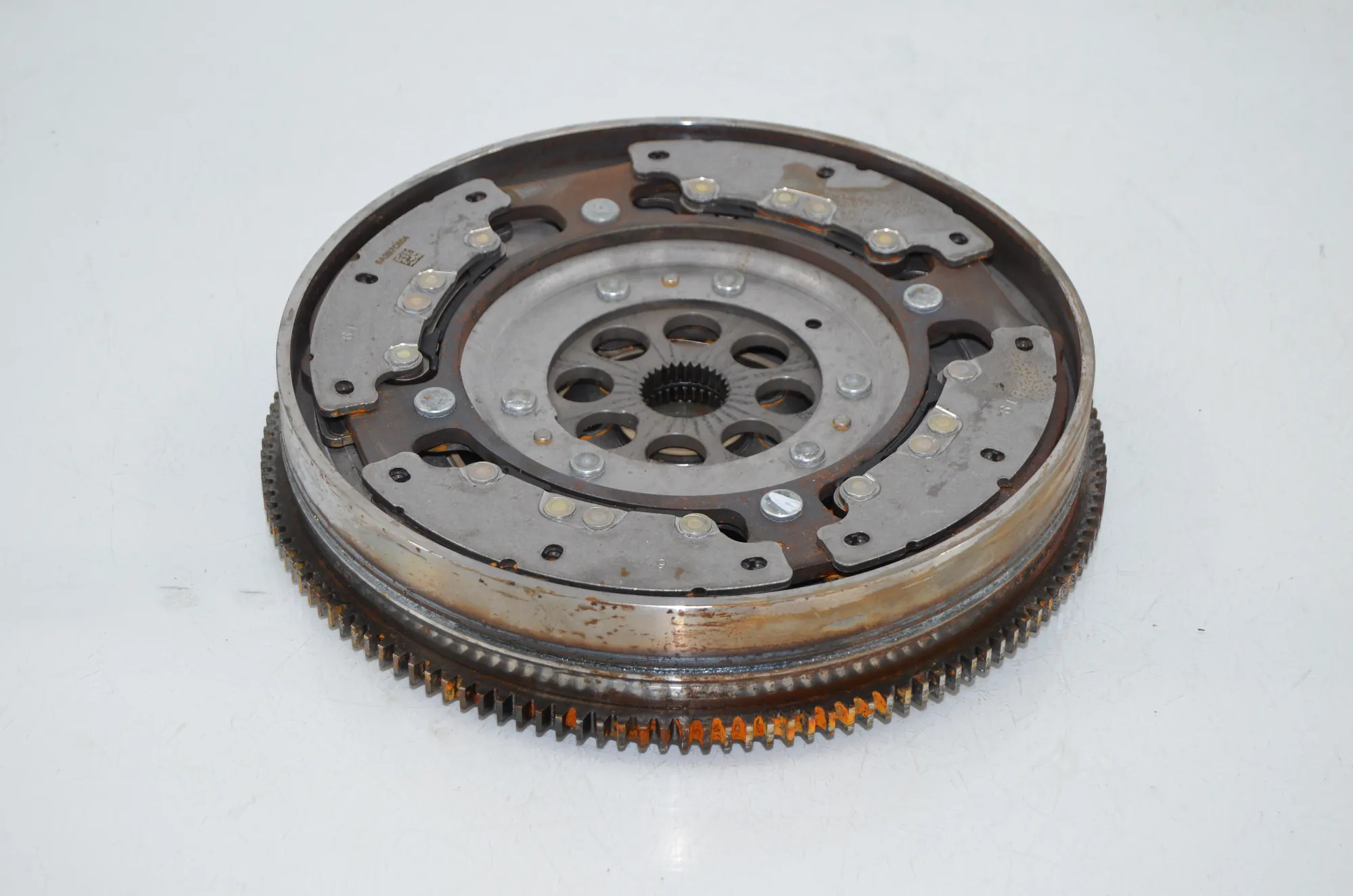 Flywheel – OEM 5A3B7C6 · BMW X1 (U11) (2022 - -) BMW X1 (U11) 2024 – 2