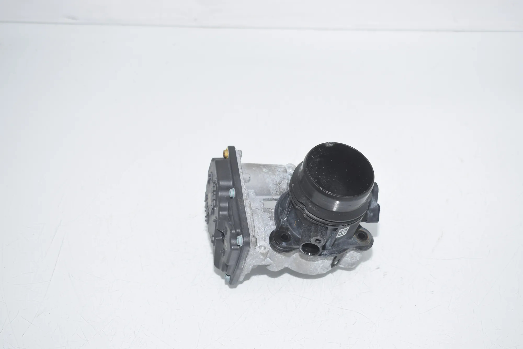 Throttle Body – OEM 7618838 · BMW X1 (U11) (2022 - -) BMW X1 (U11) 2024 – 4