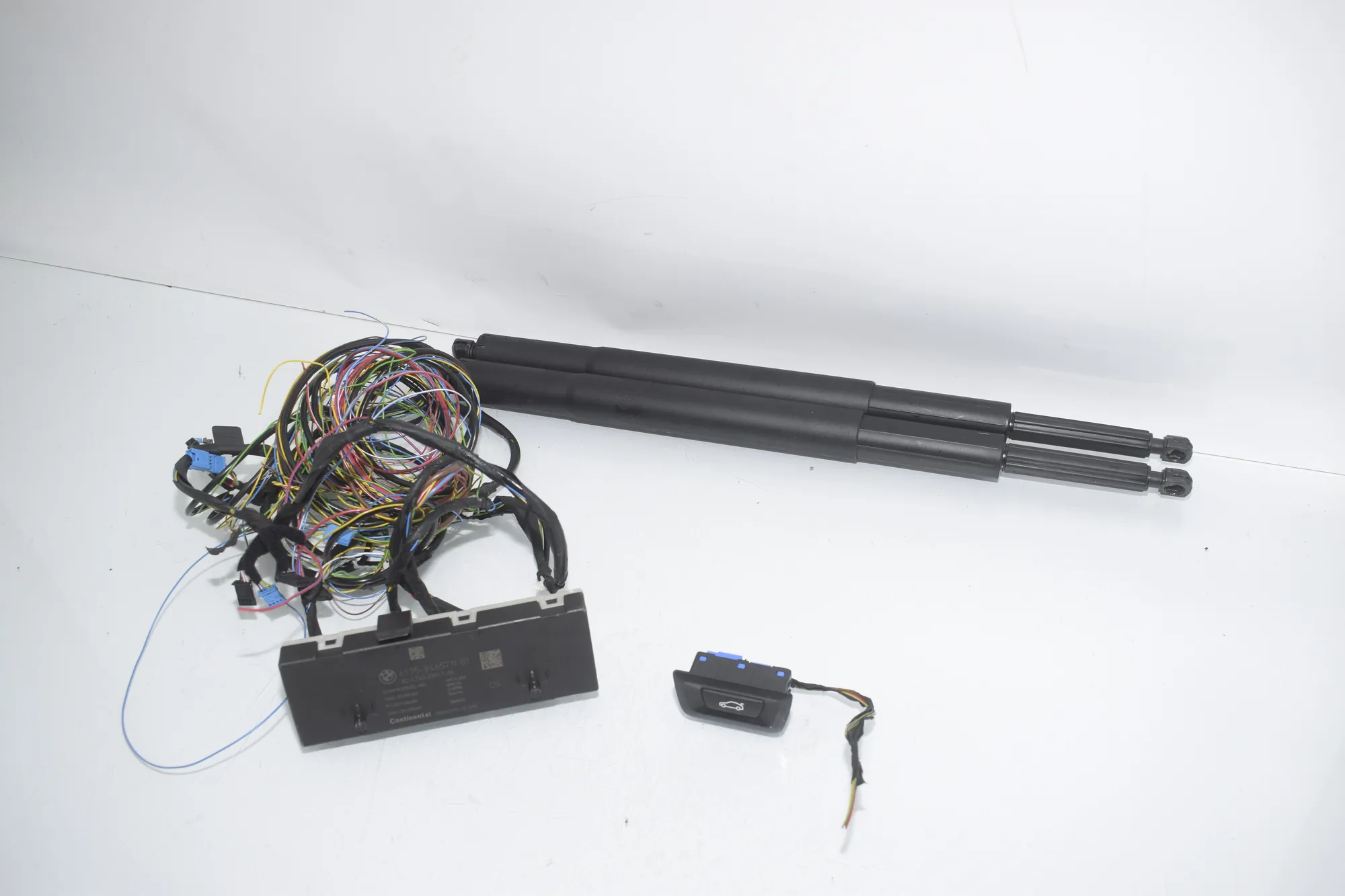 Electric Tailgate Opening Kit – OEM 9465711 · BMW 5 Touring (G31) (2017 - -) 520 d 2019 – 2