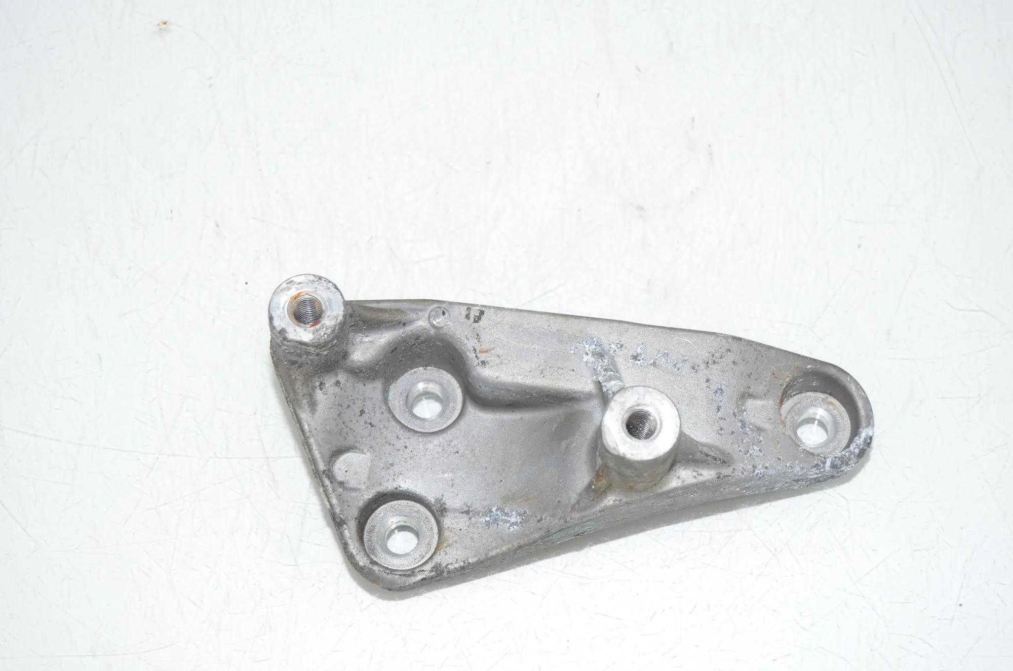 Bracket – OEM 8513419 · BMW X1 (U11) (2022 - -) BMW X1 (U11) 2024