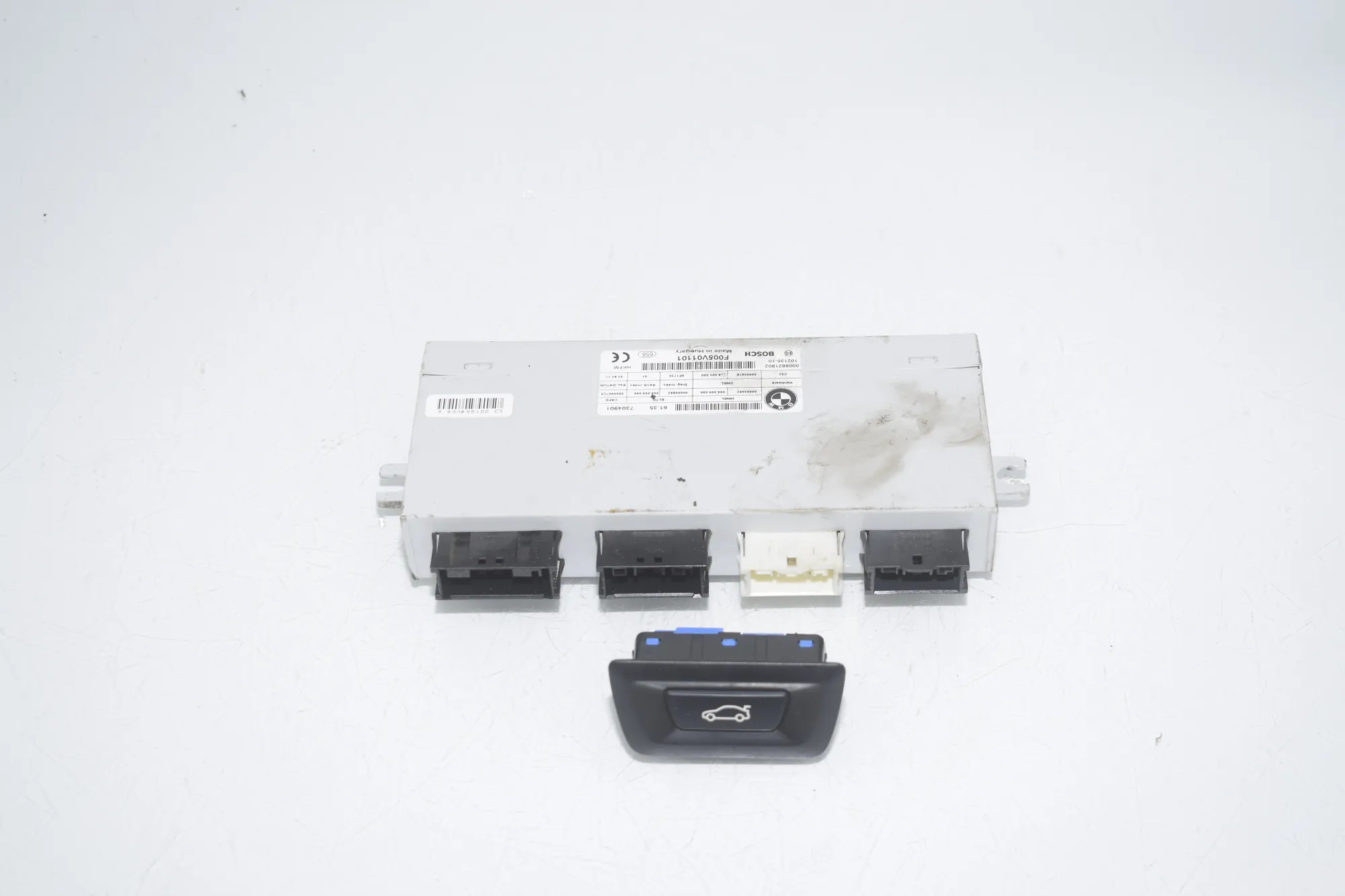 Other Control Units – OEM 7304901 · BMW 5 Touring (F11) 530 d xDrive 2011 – 3