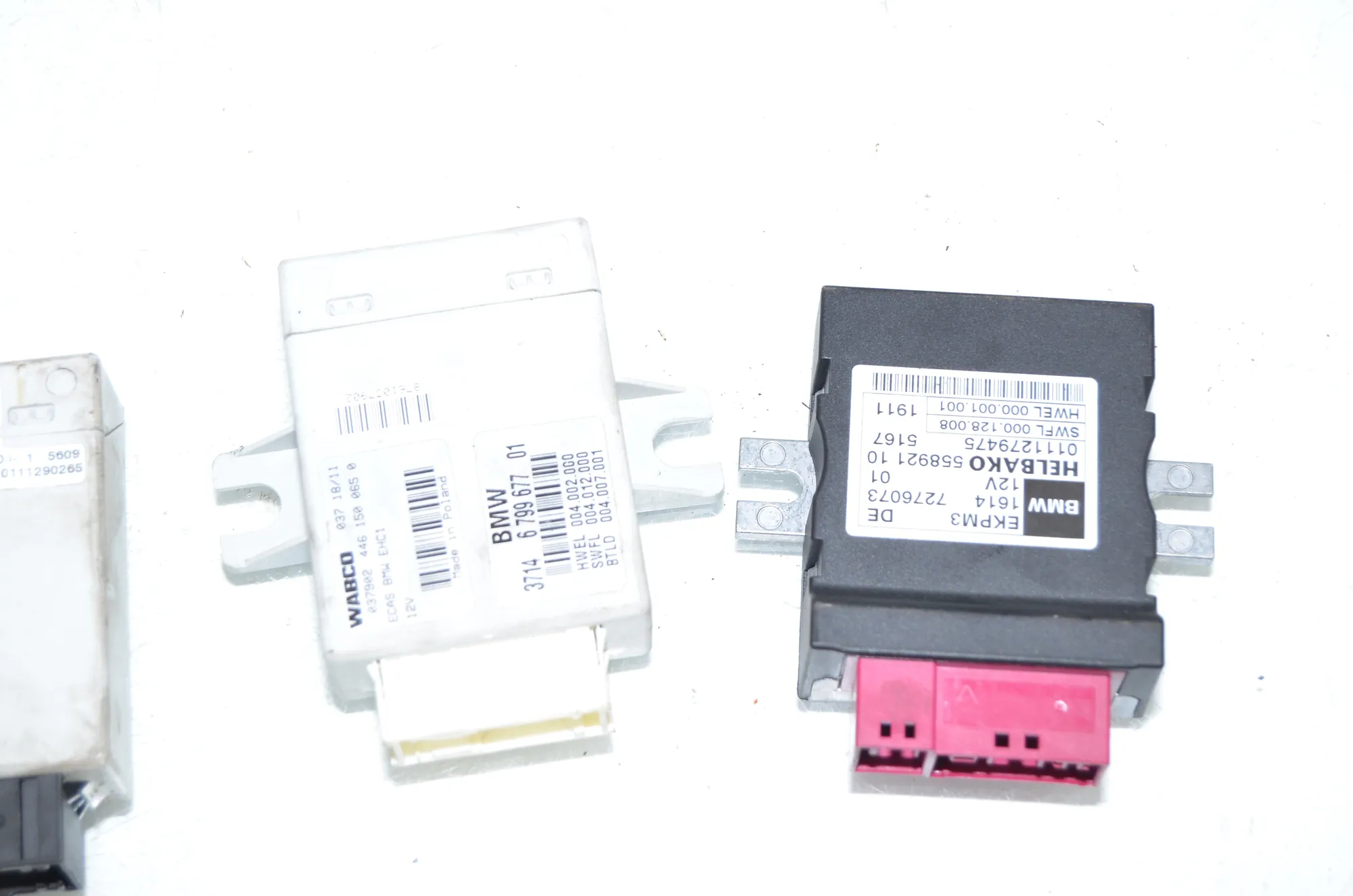 Other Control Units – OEM 6850460 · BMW 5 Touring (F11) 530 d xDrive 2011 – 3