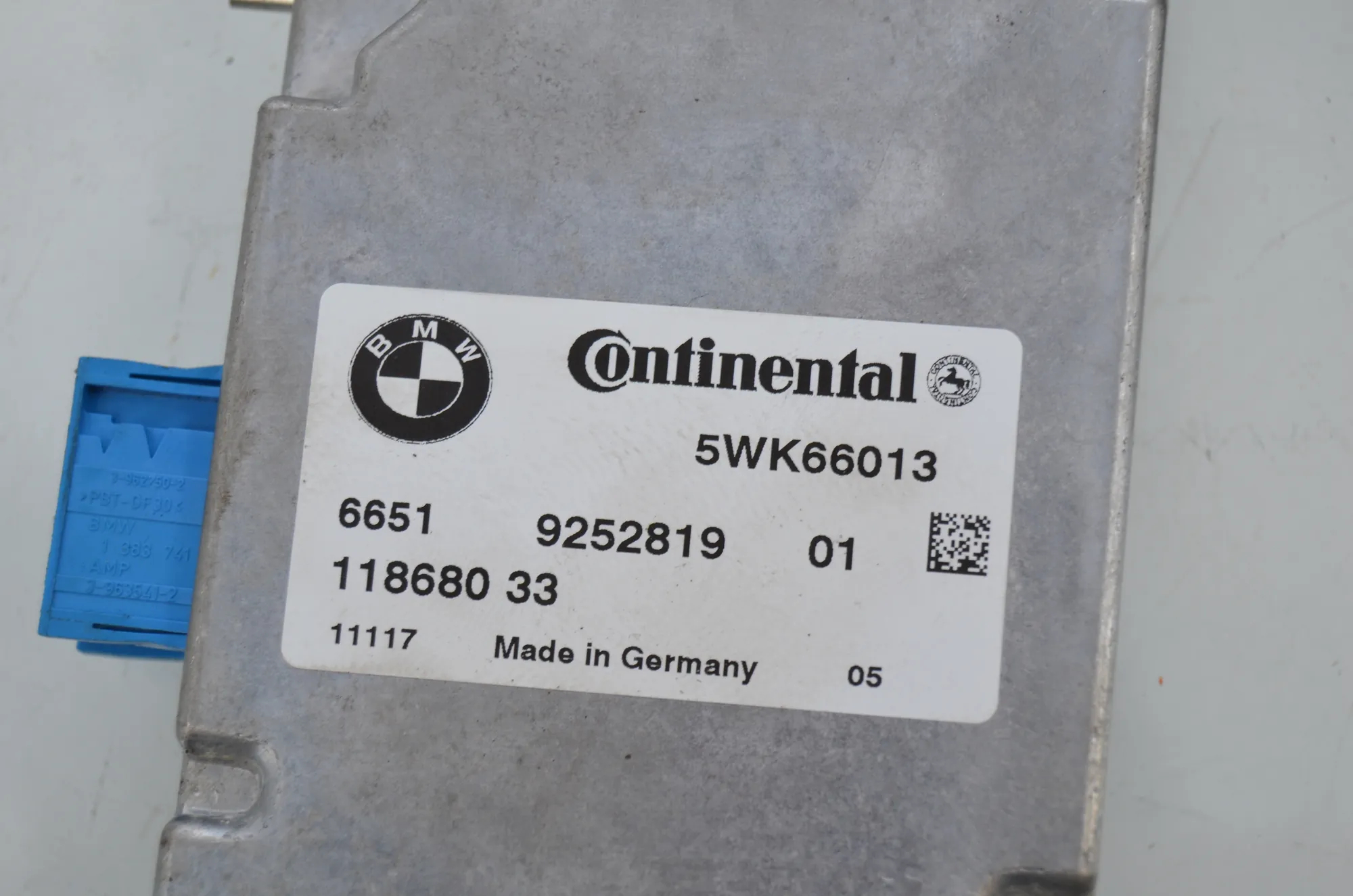 Front Camera – OEM 9199305 · BMW 5 Touring (F11) 530 d xDrive 2011 – 7