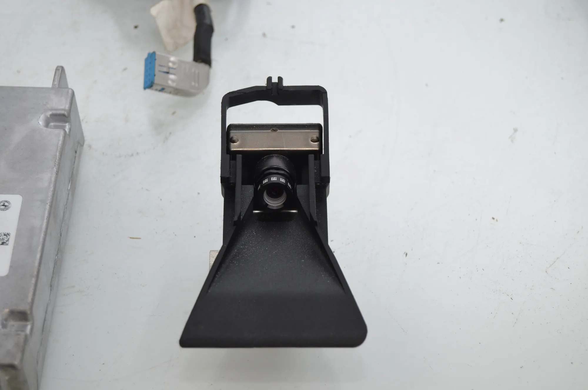 Front Camera – OEM 9199305 · BMW 5 Touring (F11) 530 d xDrive 2011 – 3