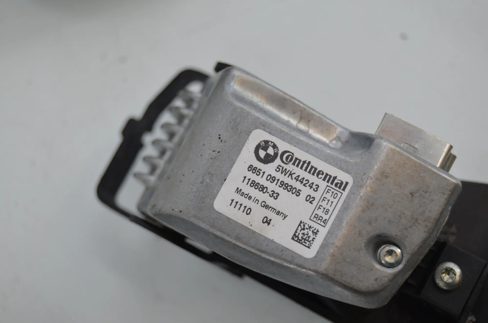 Front Camera – OEM 9199305 · BMW 5 Touring (F11) 530 d xDrive 2011 – 6