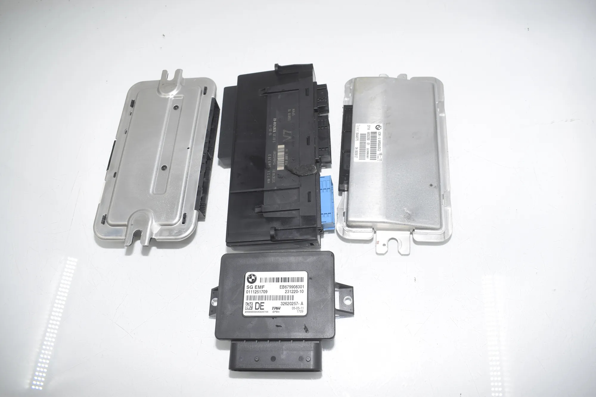Other Control Units – OEM 6799083 · BMW 5 Touring (F11) 530 d xDrive 2011 – 2