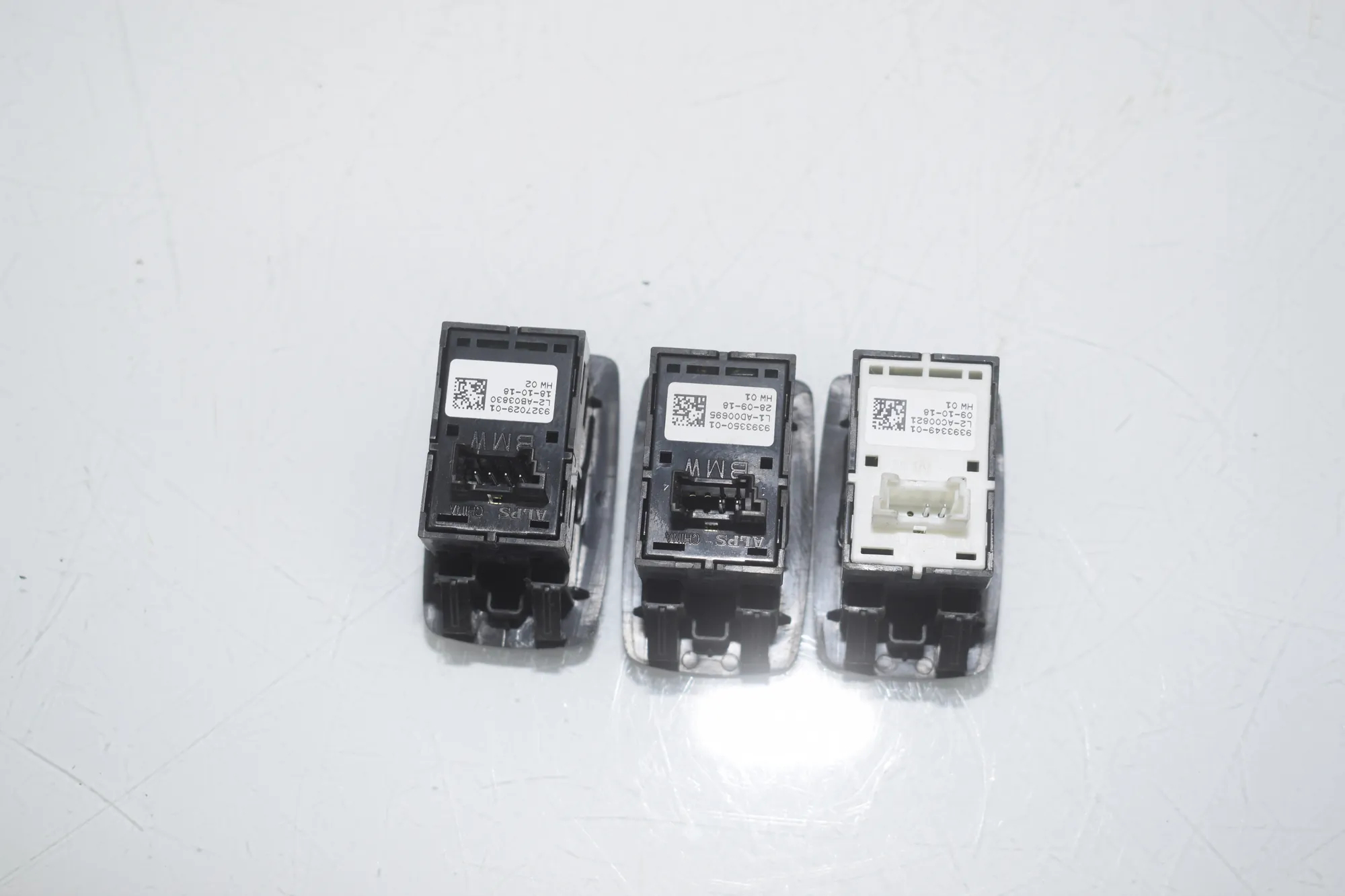 Switches – OEM 9393349 · BMW 5 Touring (G31) (2017 - -) 520 d 2019 – 3