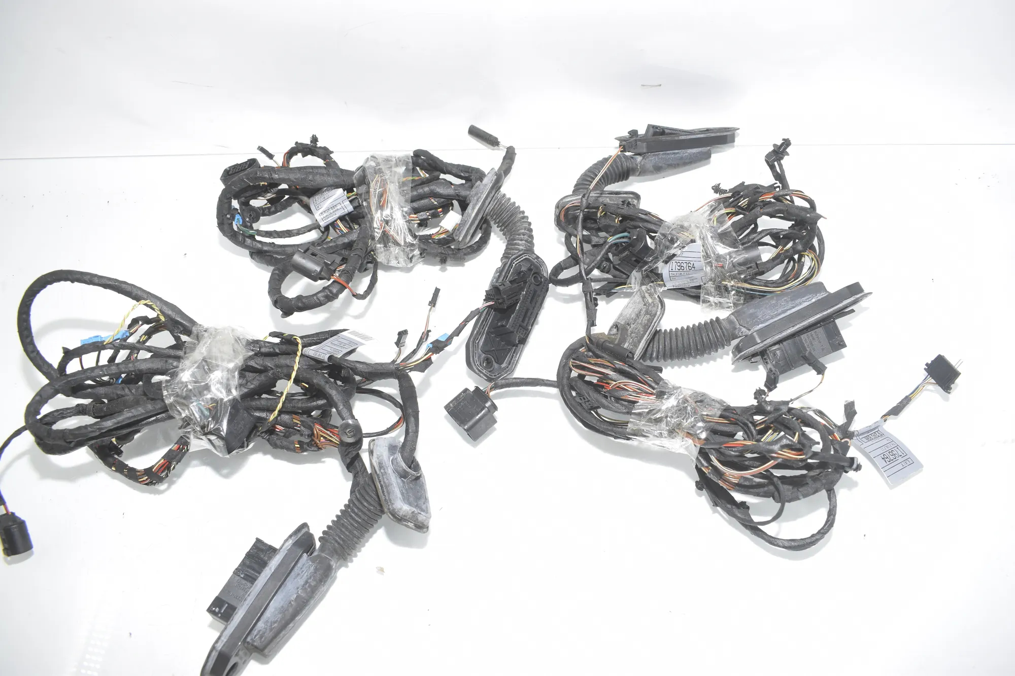 Front Left Door Wiring – OEM 9240852 · BMW 5 Touring (F11) 530 d xDrive 2011 – 2