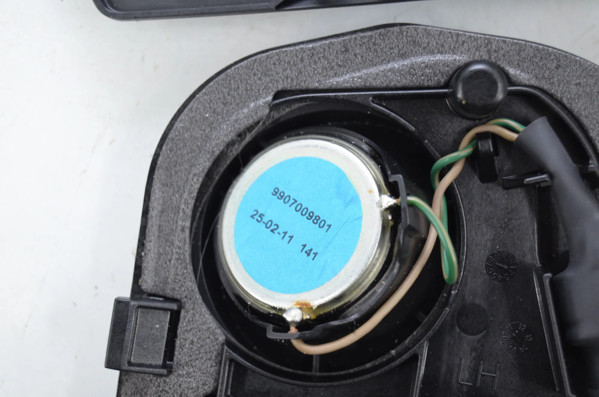 Sound Audio System Set – OEM 9169685 · BMW 5 Touring (F11) 530 d xDrive 2011 – 8