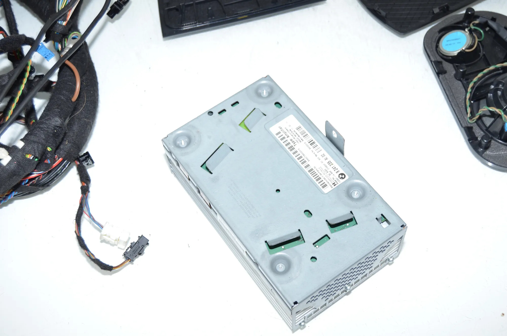 Sound Audio System Set – OEM 9169685 · BMW 5 Touring (F11) 530 d xDrive 2011 – 11