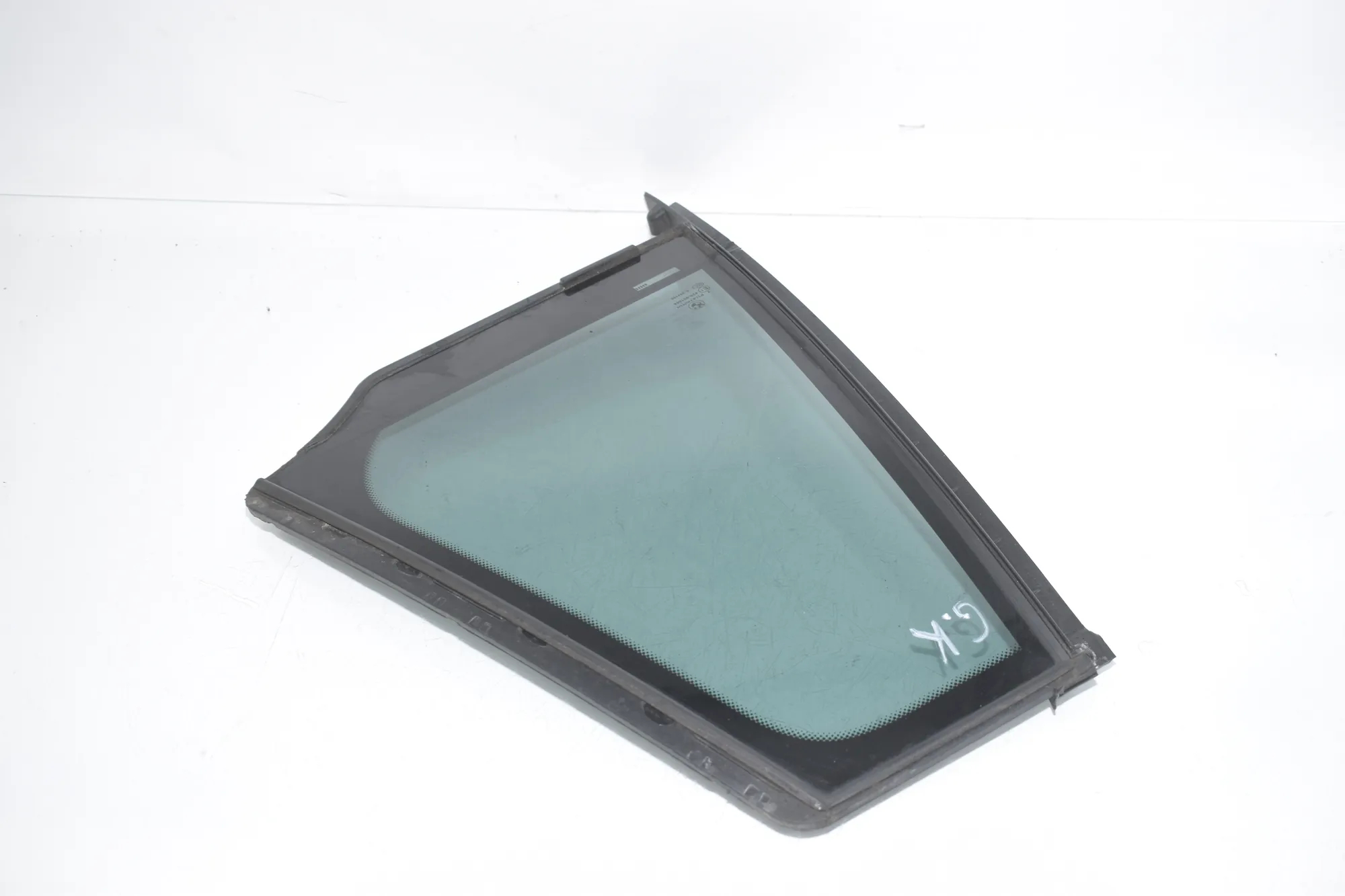 Rear Left Quarter Window – OEM 7311251 · BMW 5 Touring (F11) 530 d xDrive 2011 – 3