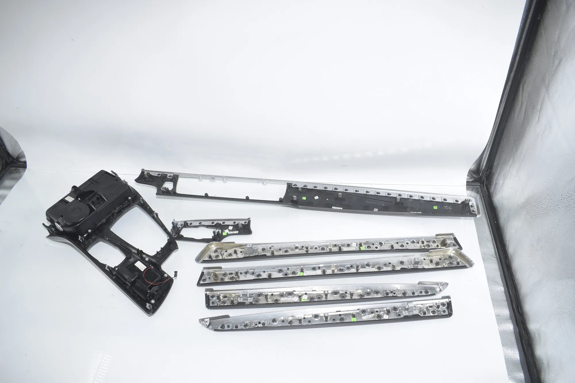 Interior Trim Strips Kit – OEM 9192937 · BMW 5 Touring (F11) 530 d xDrive 2011 – 9