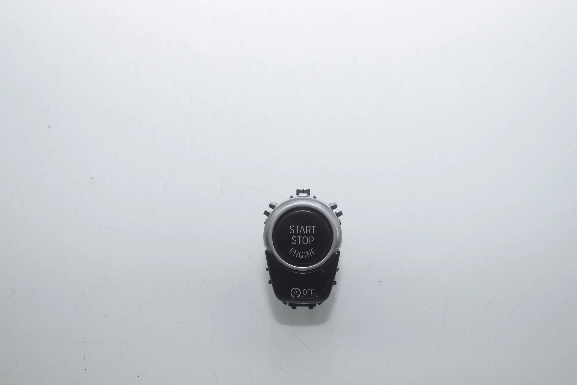 Ignition Start Button – OEM 6835087 · BMW 5 Touring (G31) (2017 - -) 520 d 2019
