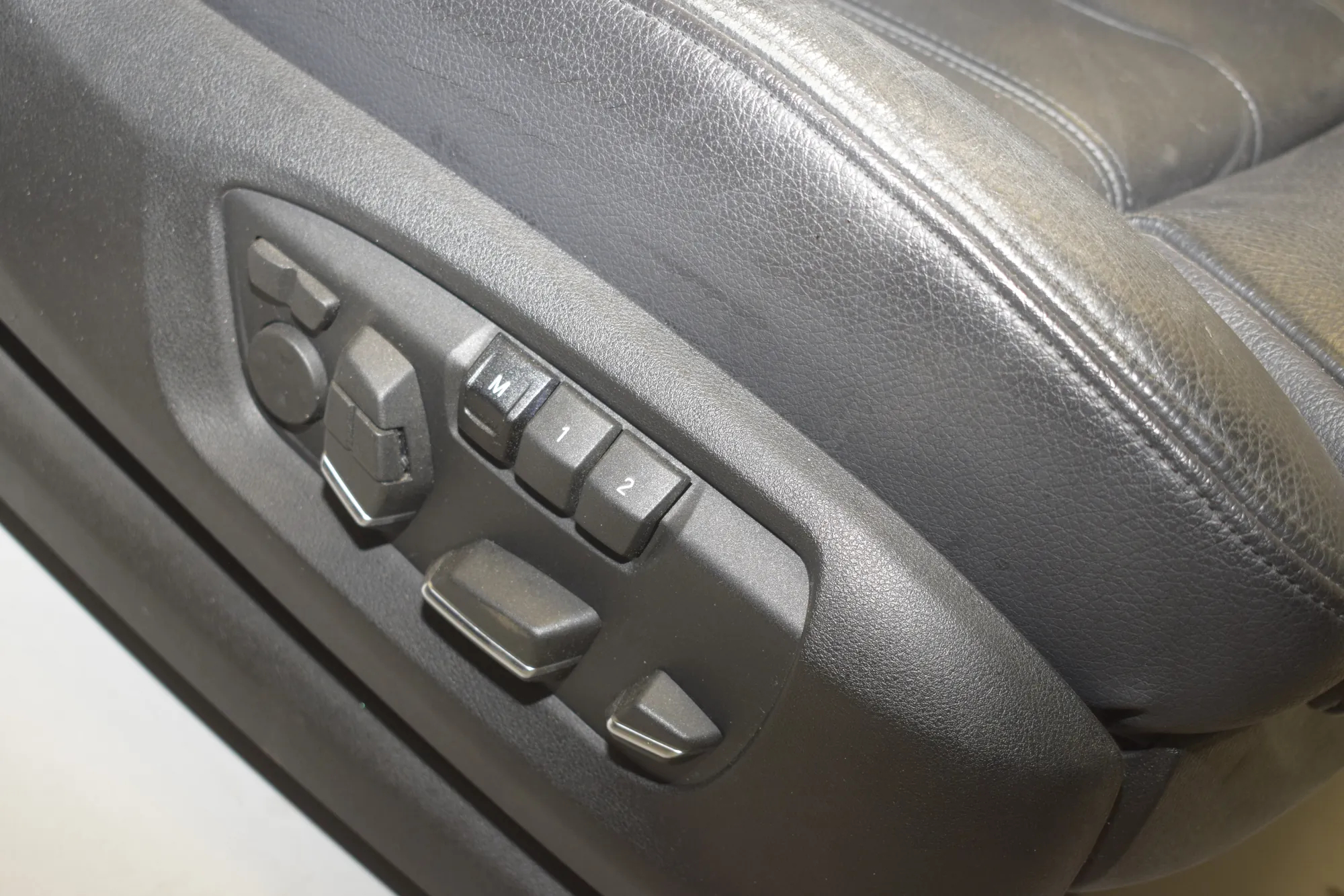 Seat set – OEM 9321038 · BMW X5 (F15, F85) M 50 d 2014 – 23