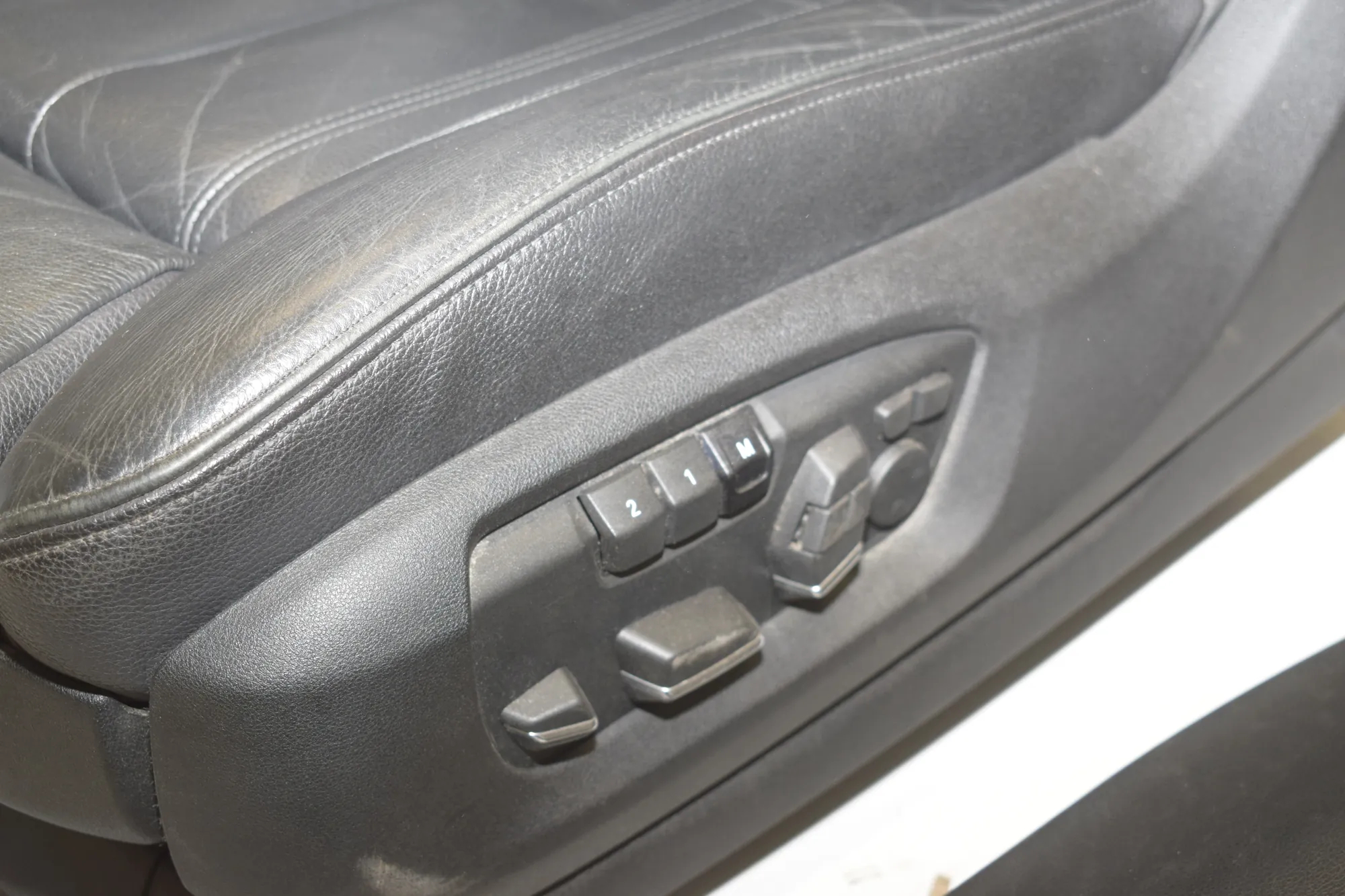 Seat set – OEM 9321038 · BMW X5 (F15, F85) M 50 d 2014 – 21