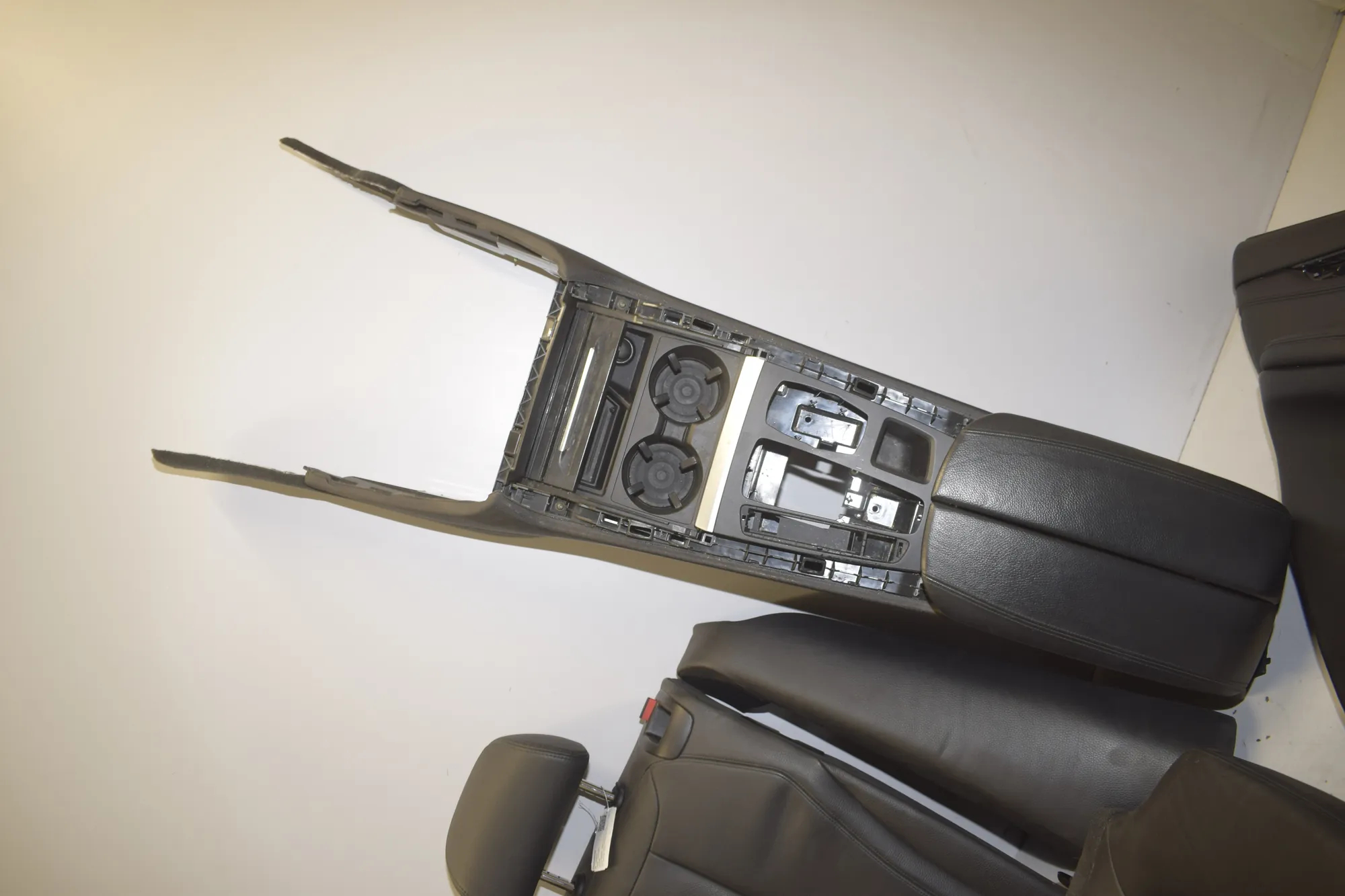 Seat set – OEM 9321038 · BMW X5 (F15, F85) M 50 d 2014 – 17
