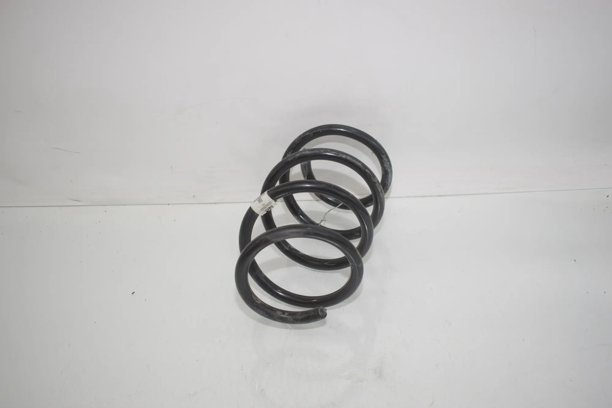 Front Right Coil Spring – OEM 5A1F334 · BMW X1 (U11) (2022 - -) BMW X1 (U11) 2024 – 3