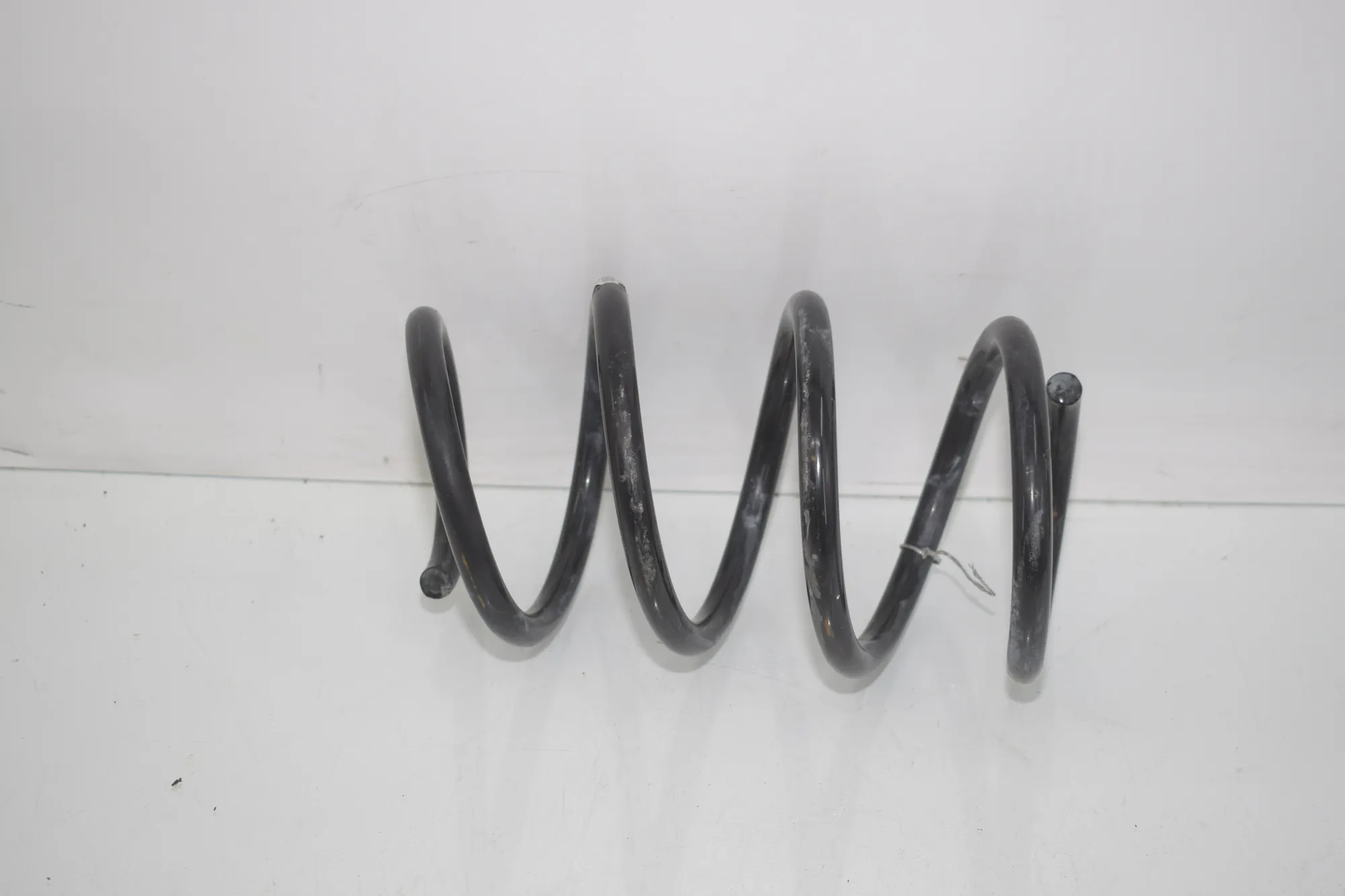 Front Right Coil Spring – OEM 5A1F334 · BMW X1 (U11) (2022 - -) BMW X1 (U11) 2024 – 2