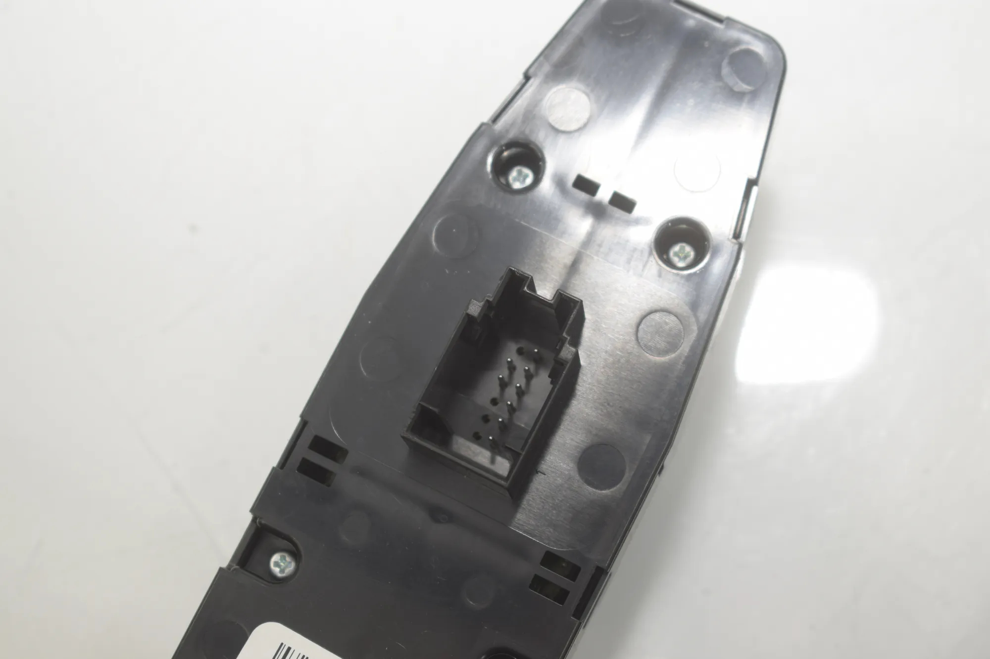 Front Left Door Window Switch – OEM 6832729 · BMW 5 Touring (G31) (2017 - -) 520 d 2019 – 5