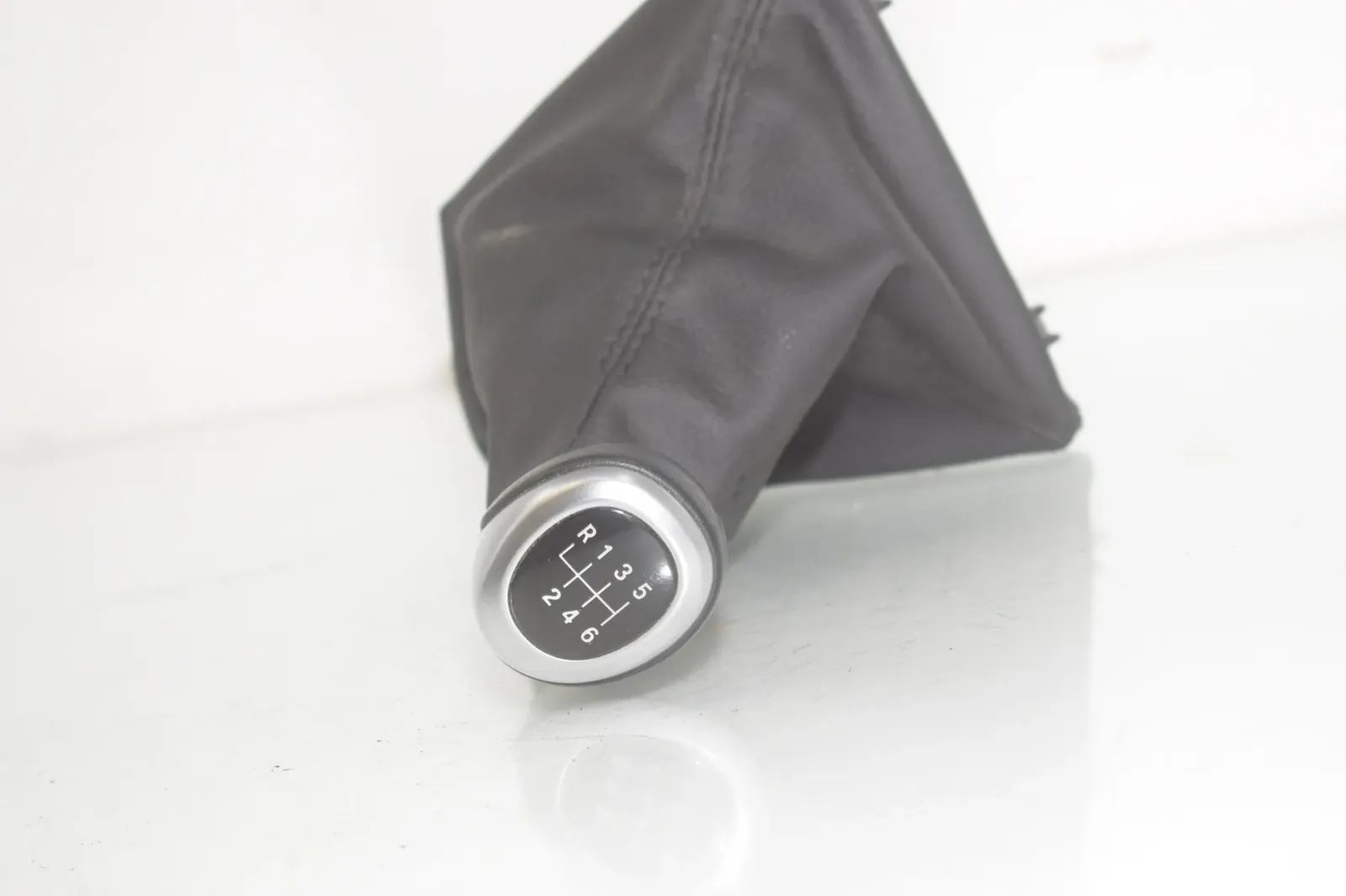 Gear Lever Leather Gaiter – OEM 7596084 · BMW 3 Touring (F31) 320 d 2012 – 3