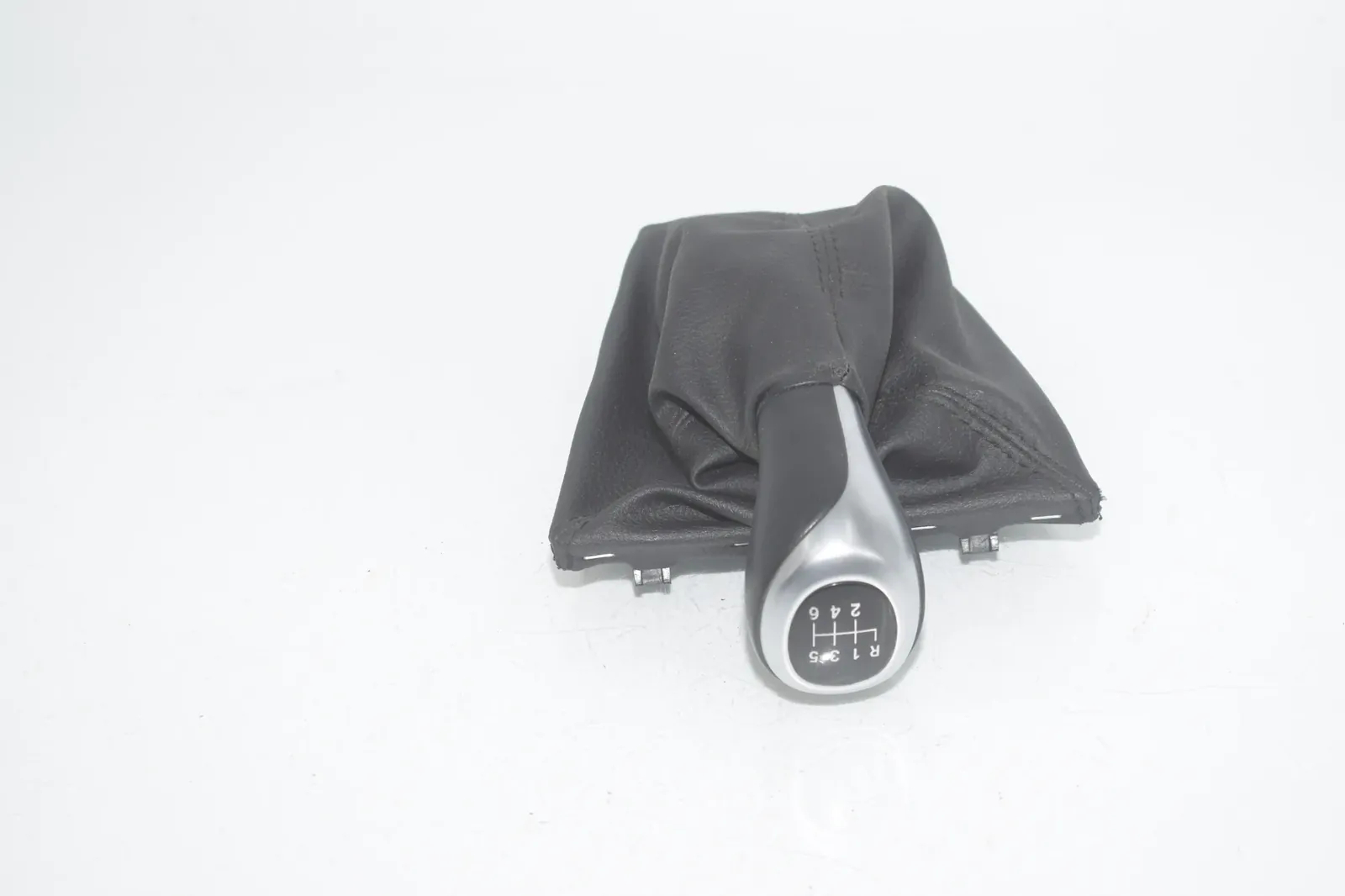 Gear Lever Leather Gaiter – OEM 7596084 · BMW 3 Touring (F31) 320 d 2012