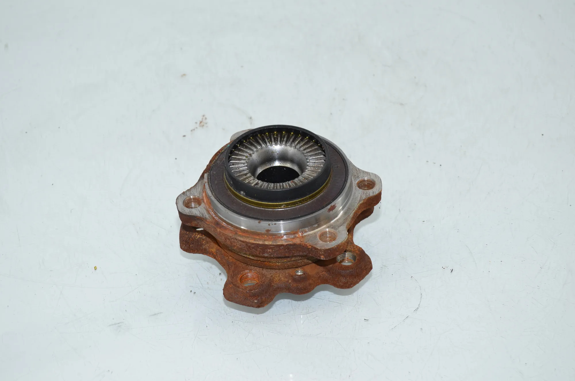 Front Right Wheel Bearing – OEM 6899175 · BMW X1 (U11) (2022 - -) BMW X1 (U11) 2024 – 4