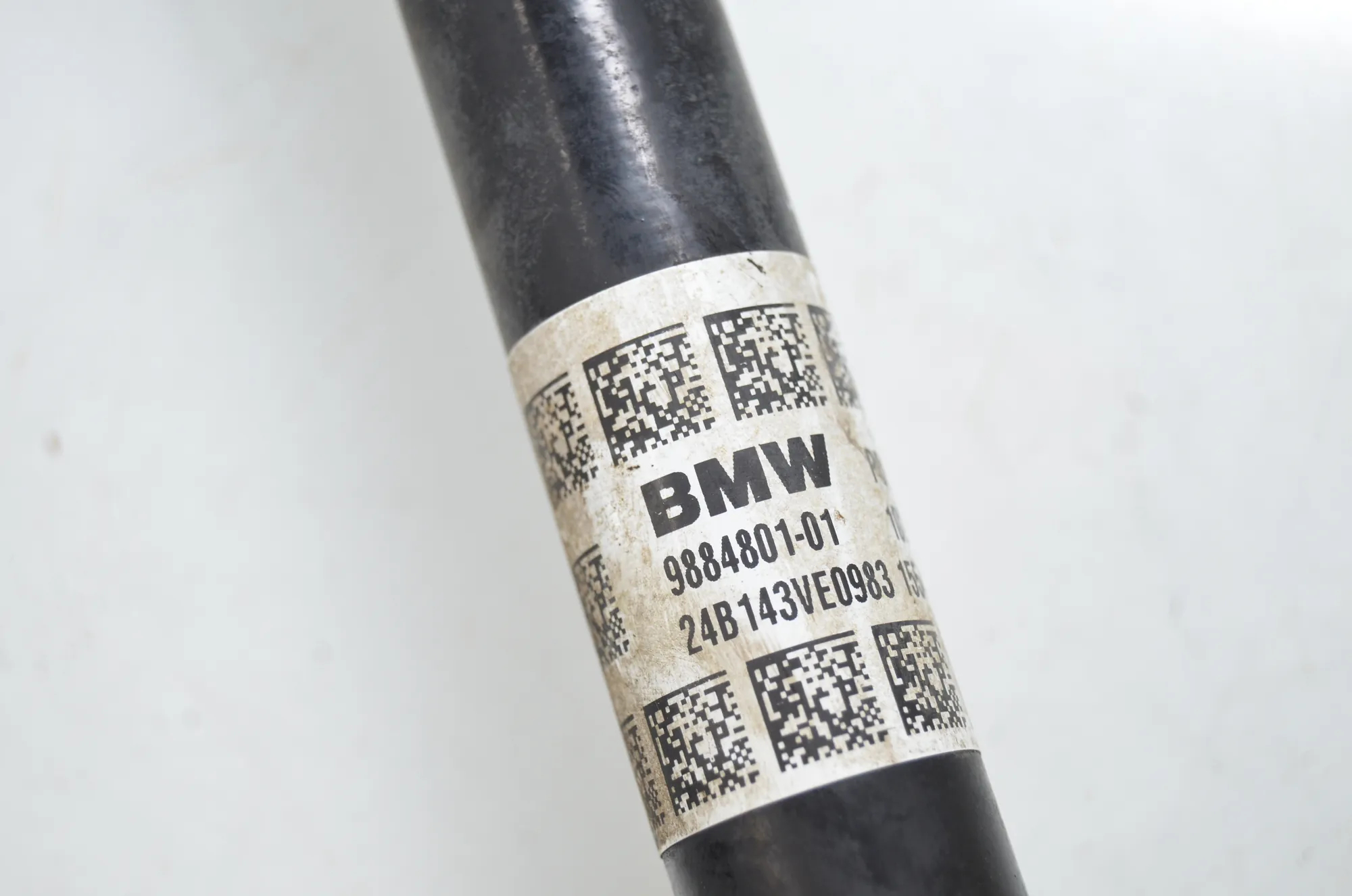 Rear Left Driveshaft – OEM 9884801 · BMW X1 (U11) (2022 - -) BMW X1 (U11) 2024 – 4