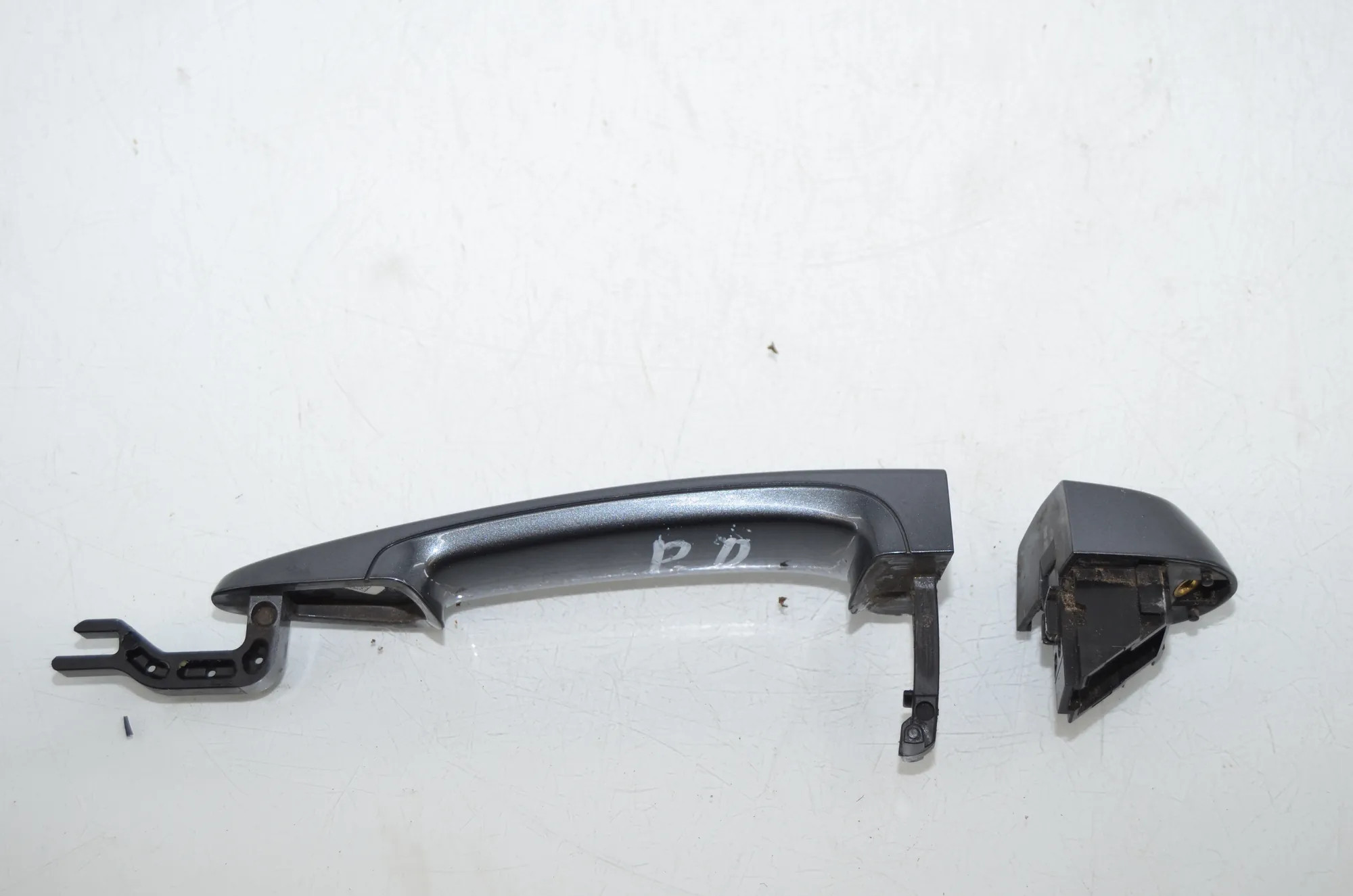 Front Right Door Exterior Handle – OEM 7207562 · BMW 3 Touring (F31) 320 d 2012 – 4