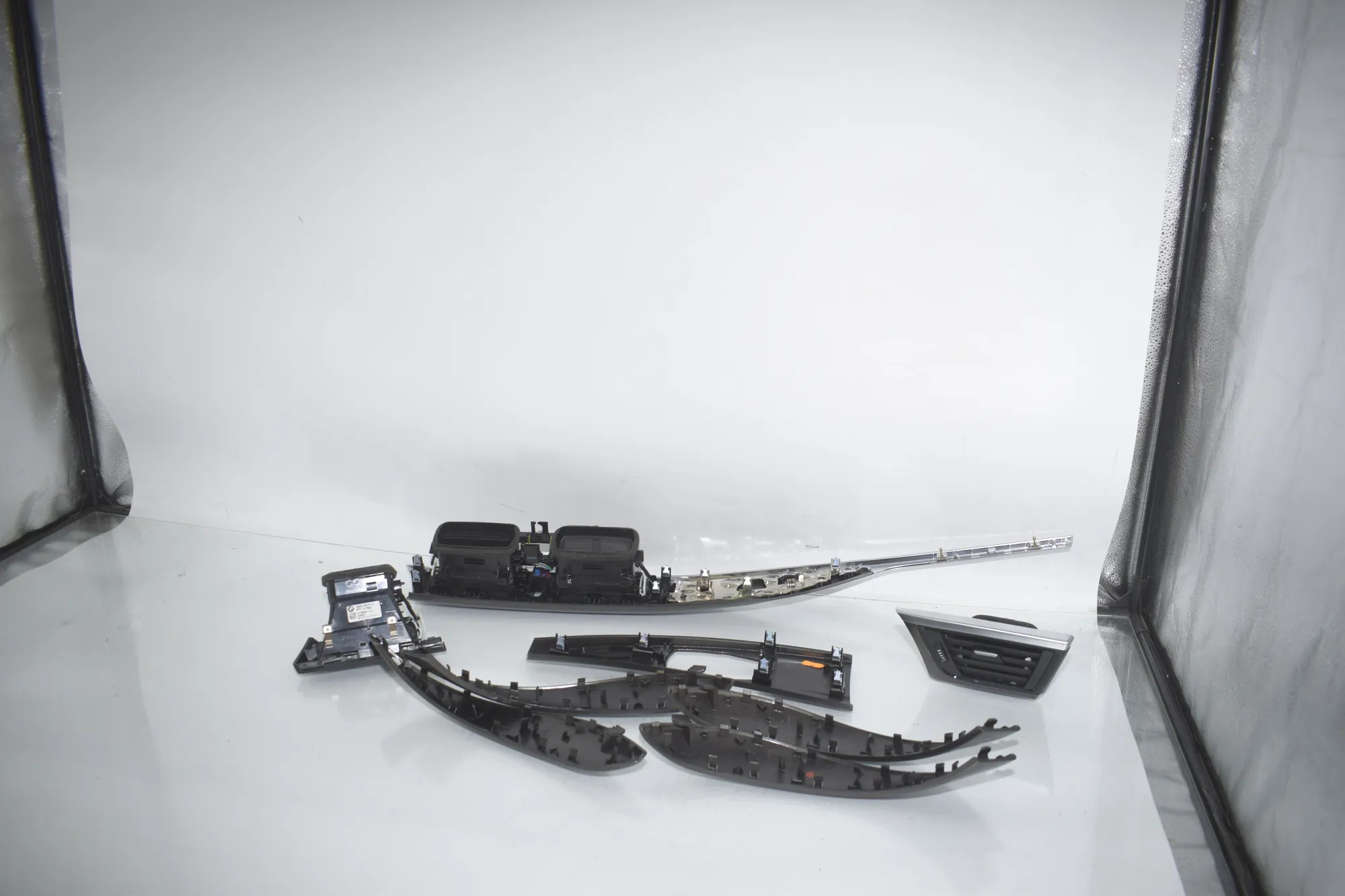 Interior Trim Strips Kit – OEM 9218550 · BMW 3 Touring (F31) 320 d 2012 – 5