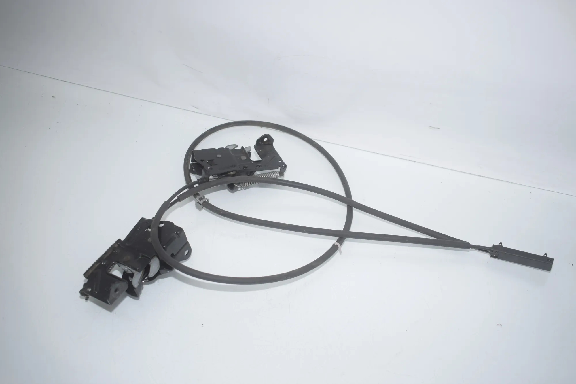Bonnet Lock – OEM 7313783 · BMW 3 Touring (F31) 320 d 2012