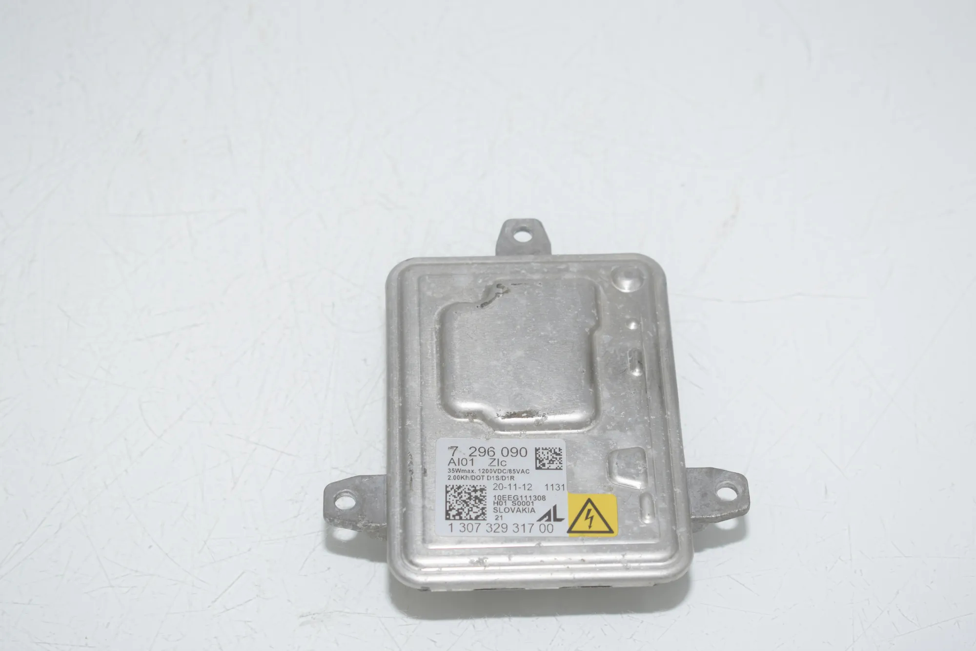 LED Lights Control Unit – OEM 7296090 · BMW 3 Touring (F31) 320 d 2012