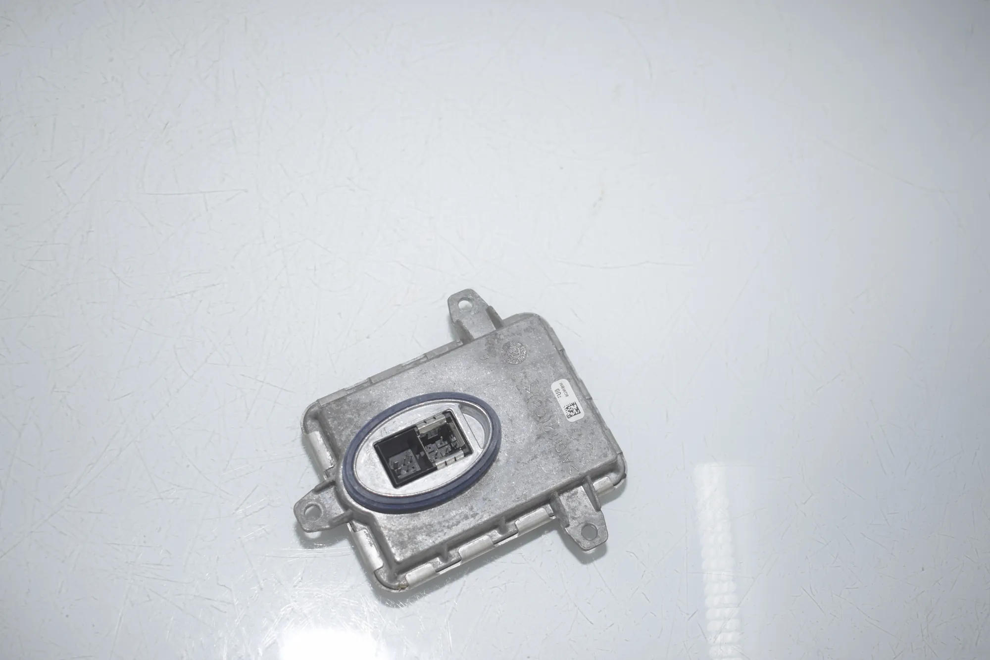 LED Lights Control Unit – OEM 7296090 · BMW 3 Touring (F31) 320 d 2012 – 3