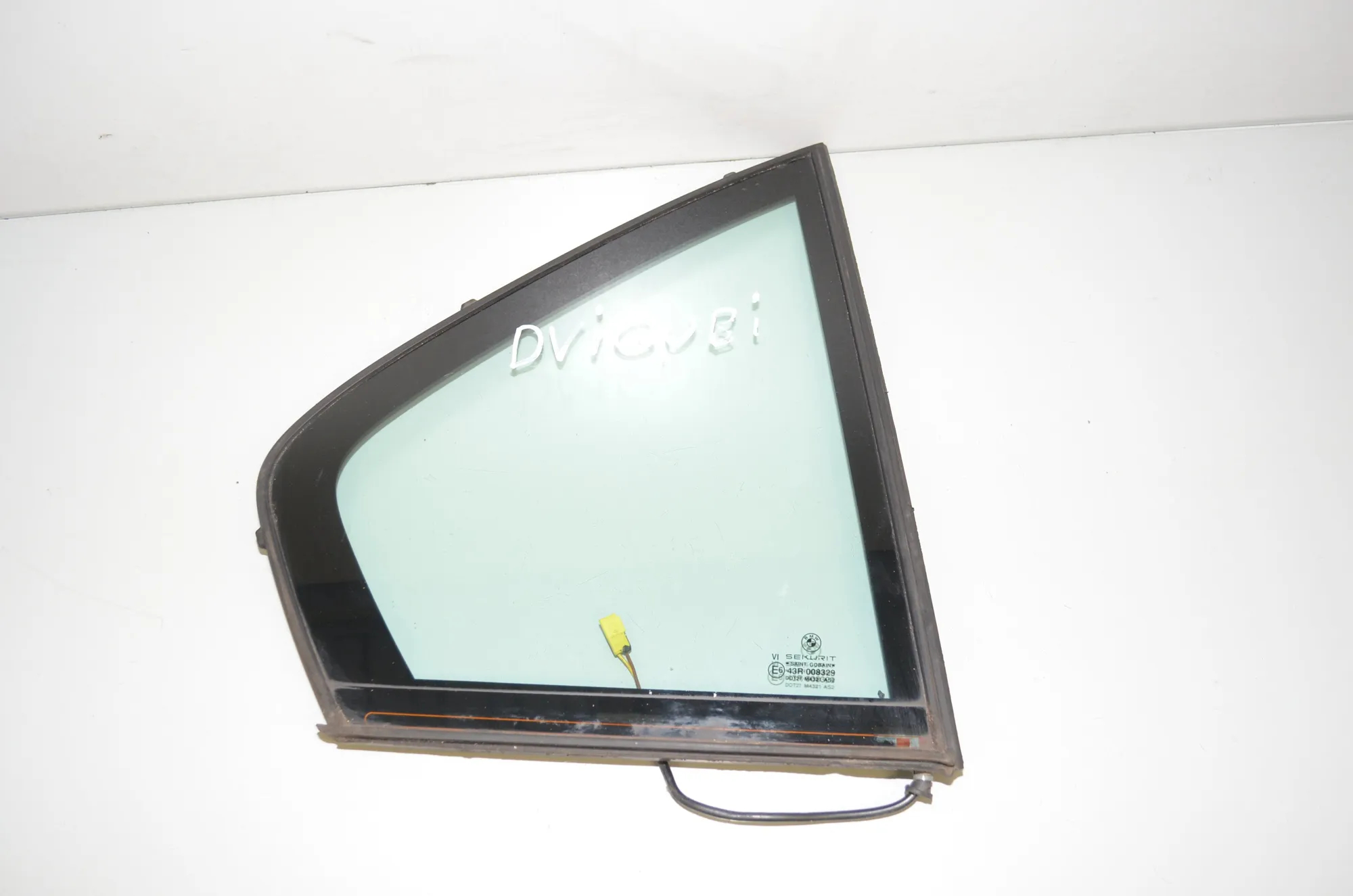 Rear Right Quarter Window · BMW 7 (E38) BMW 7 (E38) 740 d 2001