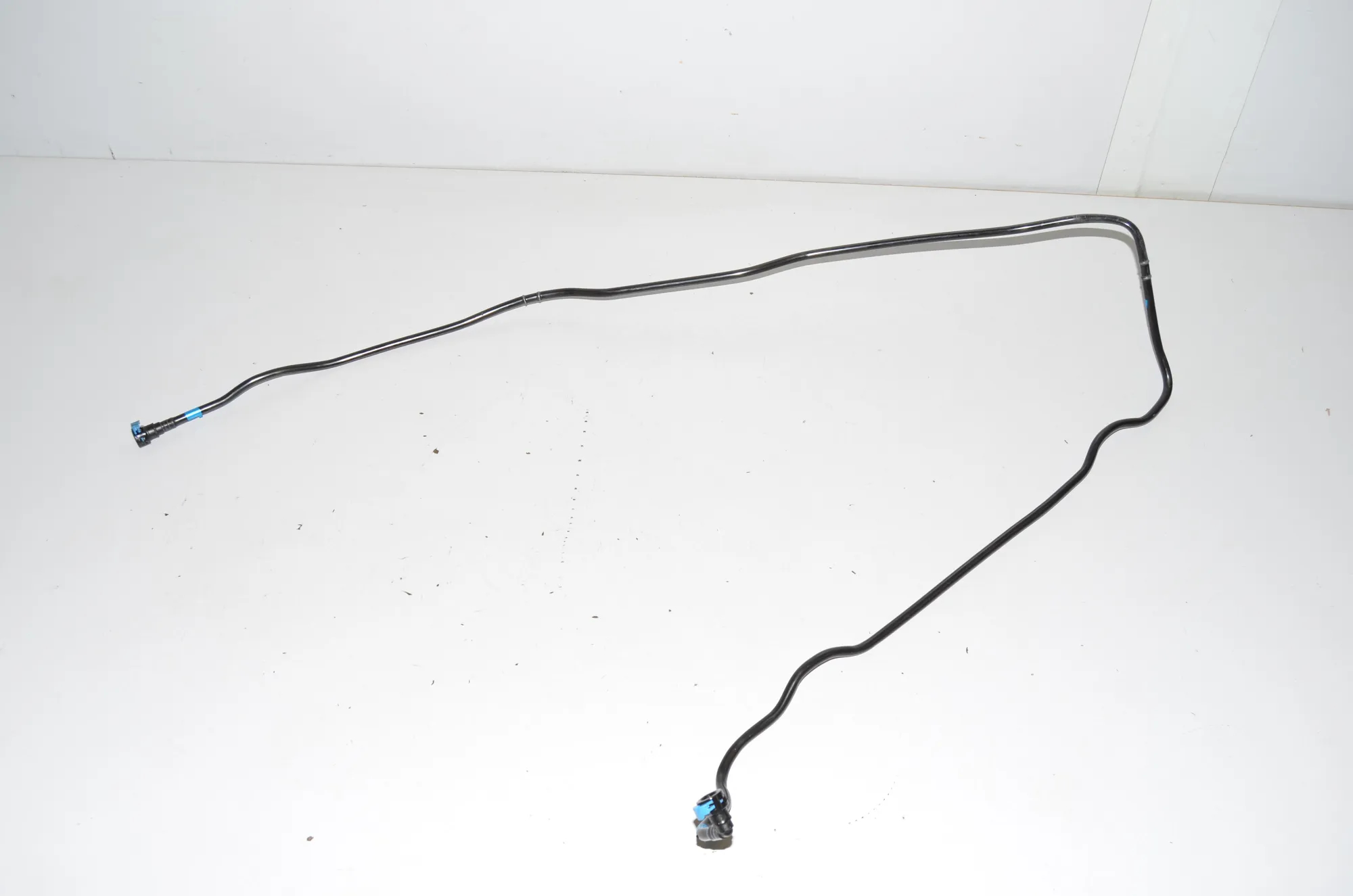 Fuel Pipe – OEM 7205307 · BMW 5 (F10) 525 d 2012 – 4