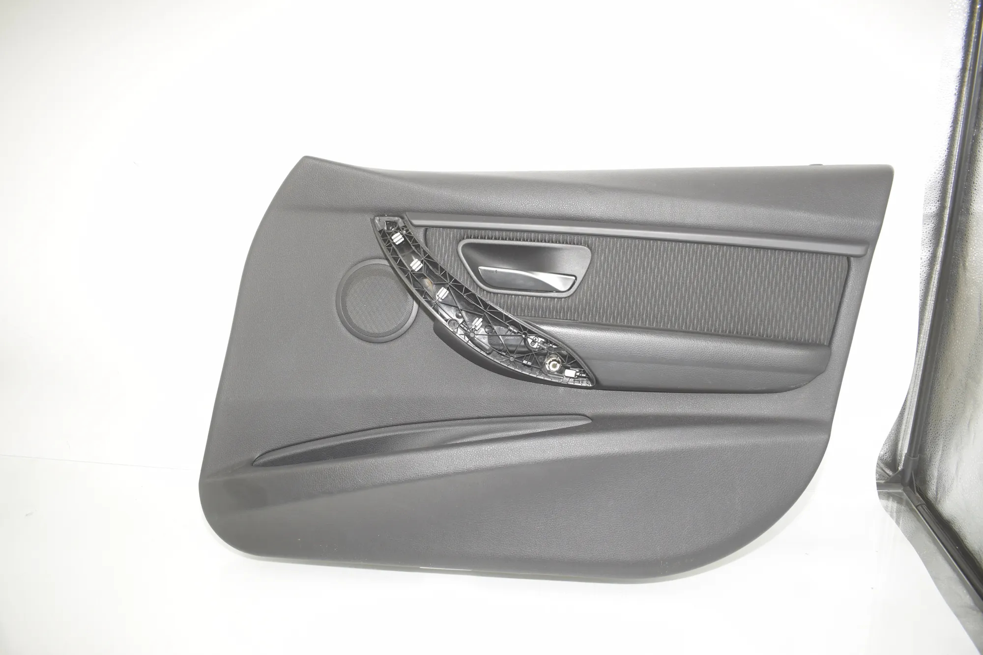 Front Right Door Panel – OEM 7279182 · BMW 3 (F30, F80) 320 i 2012