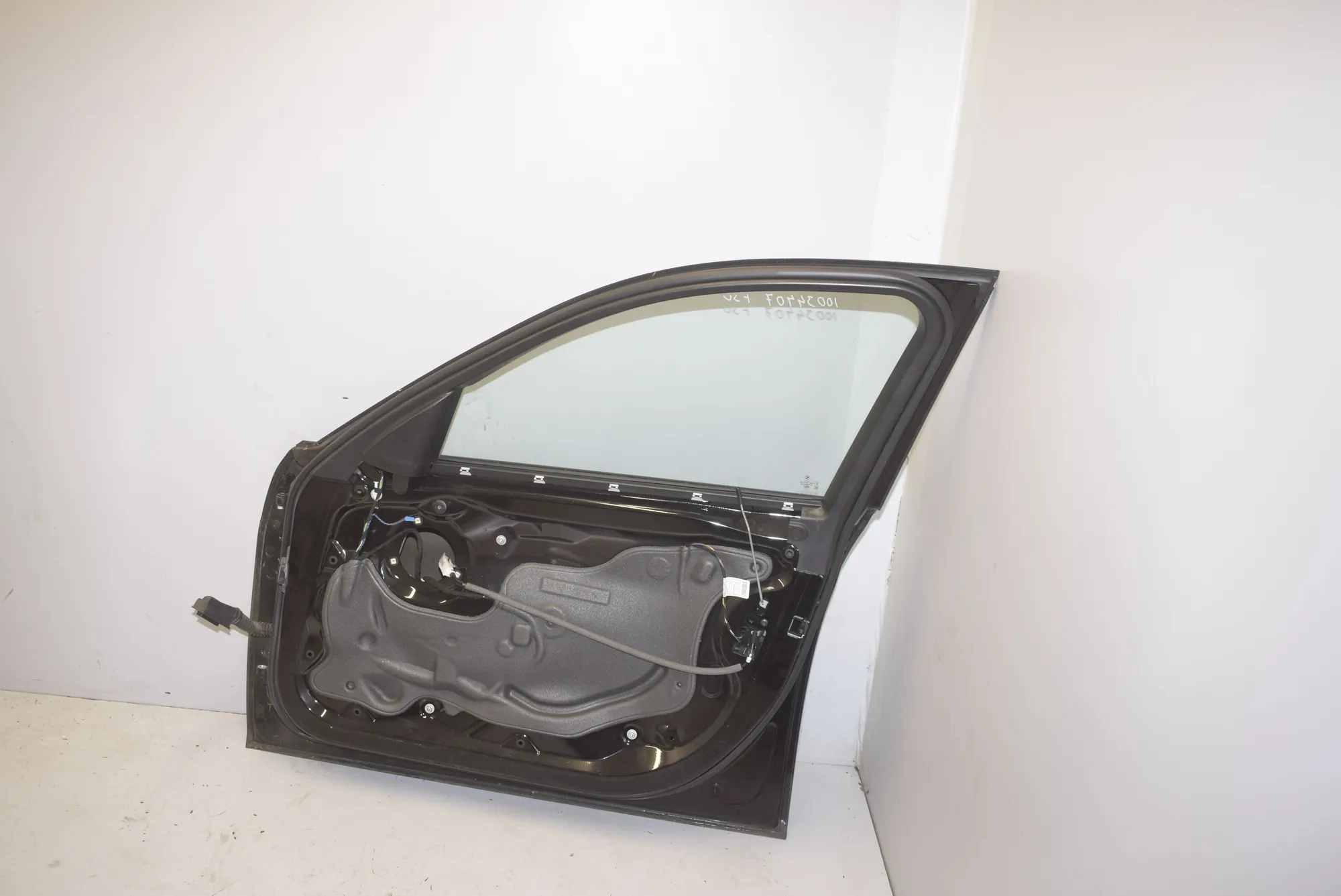 Front Right Door · BMW 3 (F30, F80) 320 i 2012 – 4