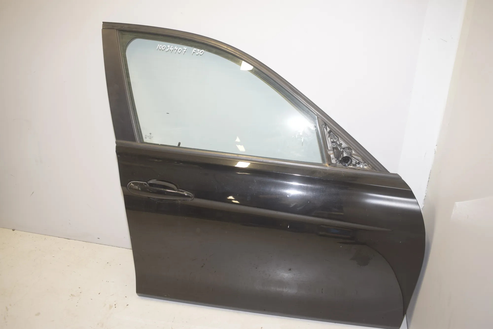 Front Right Door · BMW 3 (F30, F80) 320 i 2012