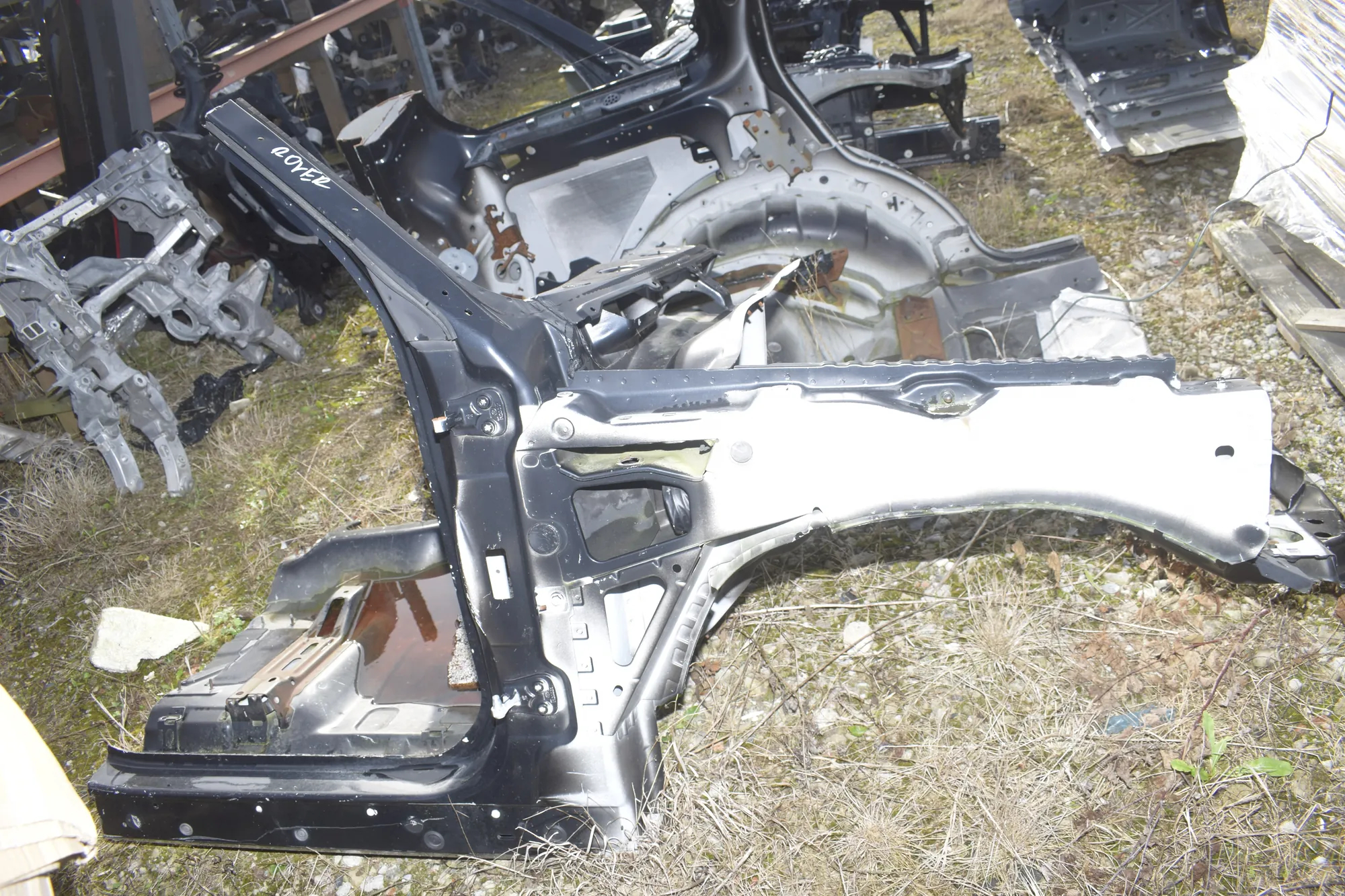 Front Right Quarter Panel · LAND ROVER RANGE ROVER SPORT (L320) 2.7 D 4x4 2006