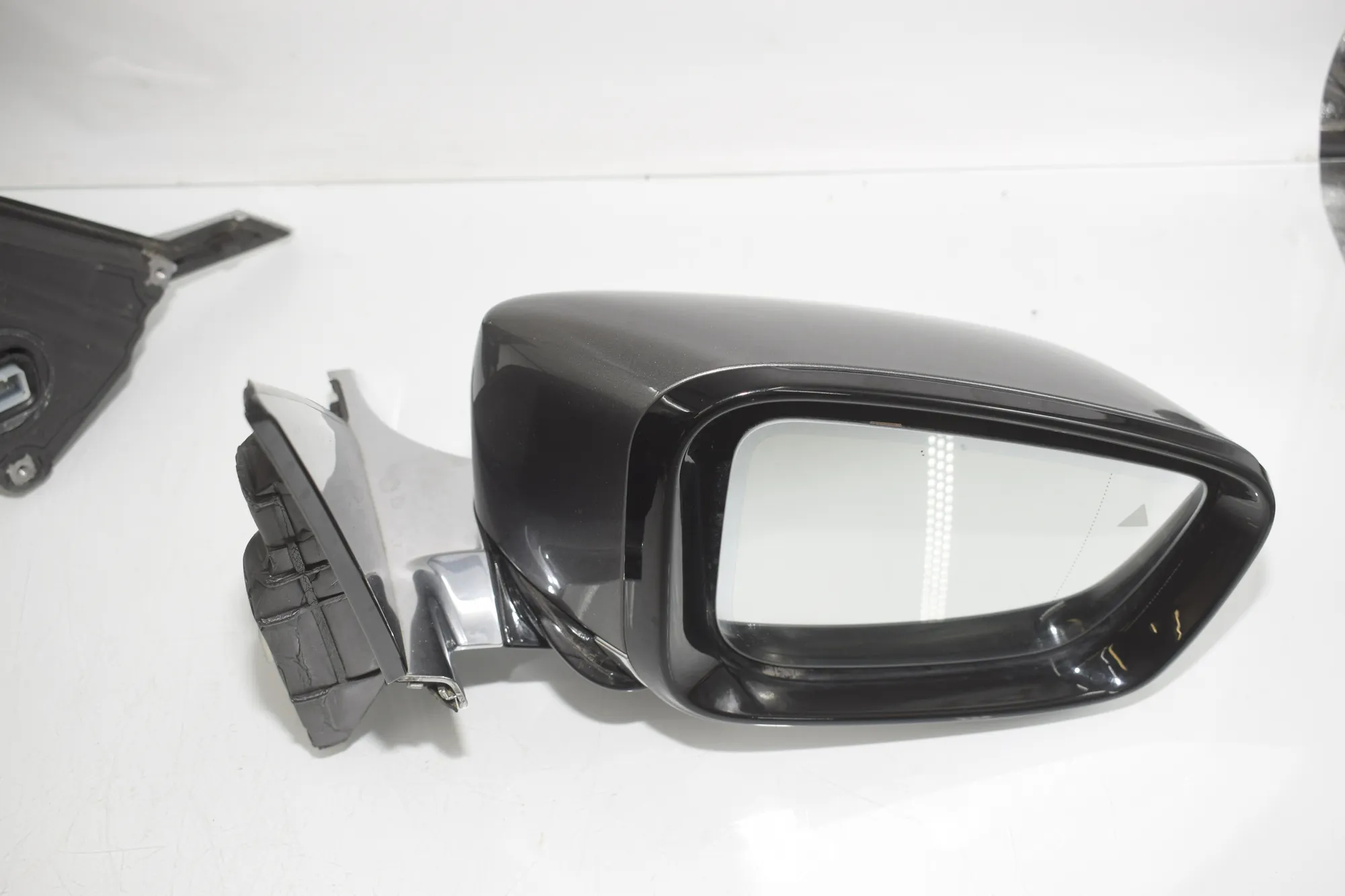 Wing Mirror Kit – OEM 6826322 · BMW 7 (G11, G12) 750 d, Ld xDrive 2016 – 11