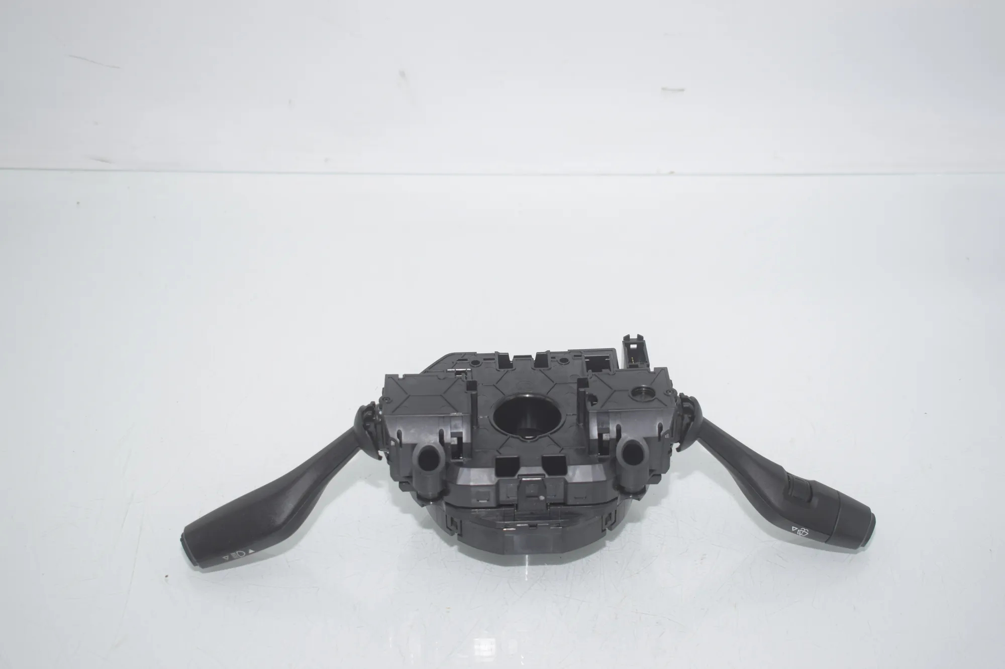 Indicator Wiper Stalk Switch – OEM 6828977 · BMW X5 (F15, F85) M 2018 – 3