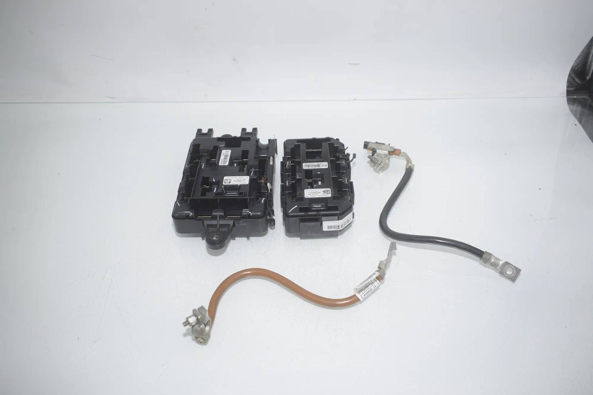 Fuse Box – OEM 6819651 · BMW X5 (F15, F85) M 2018 – 3