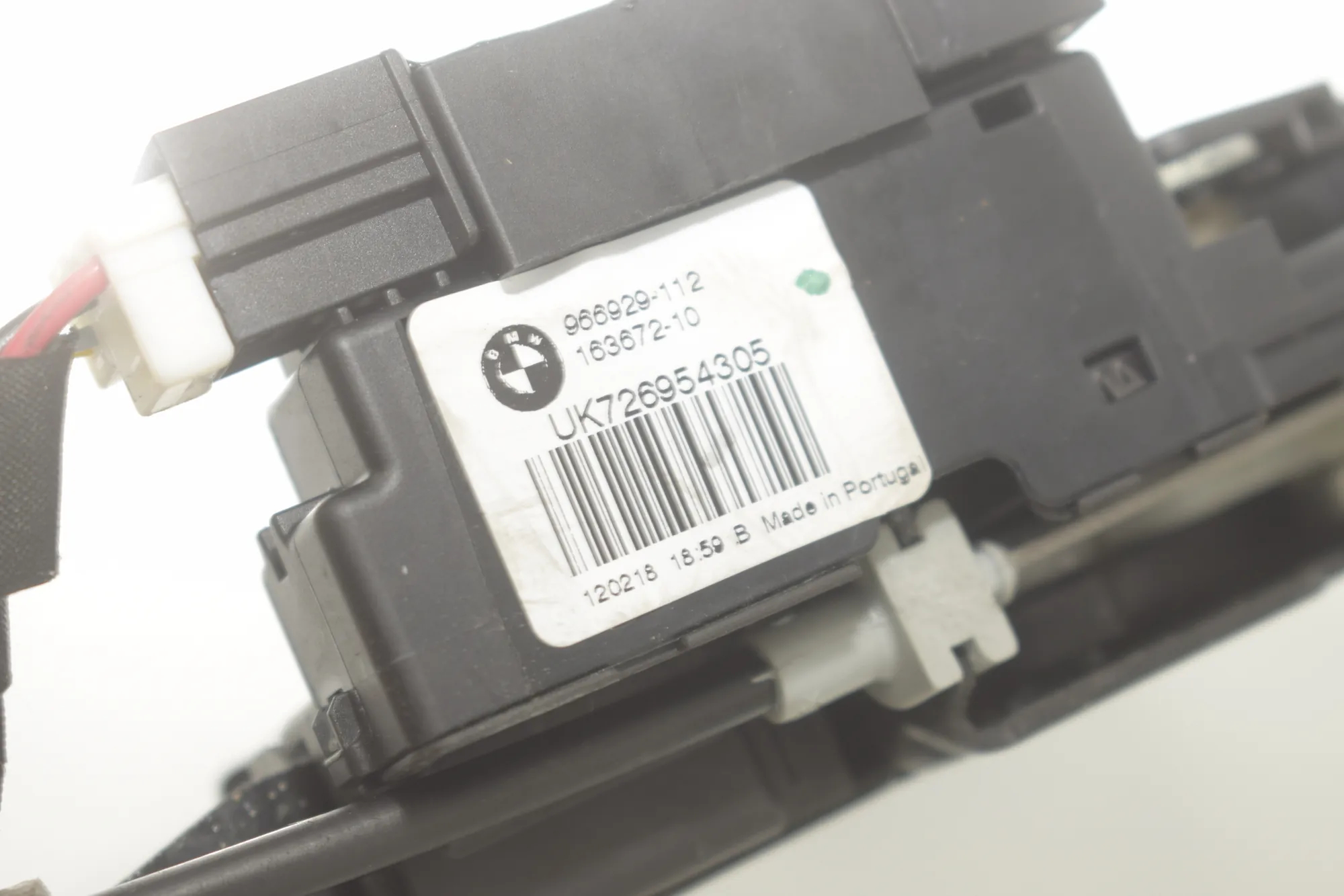 Electric Tailgate Opening Kit – OEM 8739659 · BMW X5 (F15, F85) M 2018 – 17