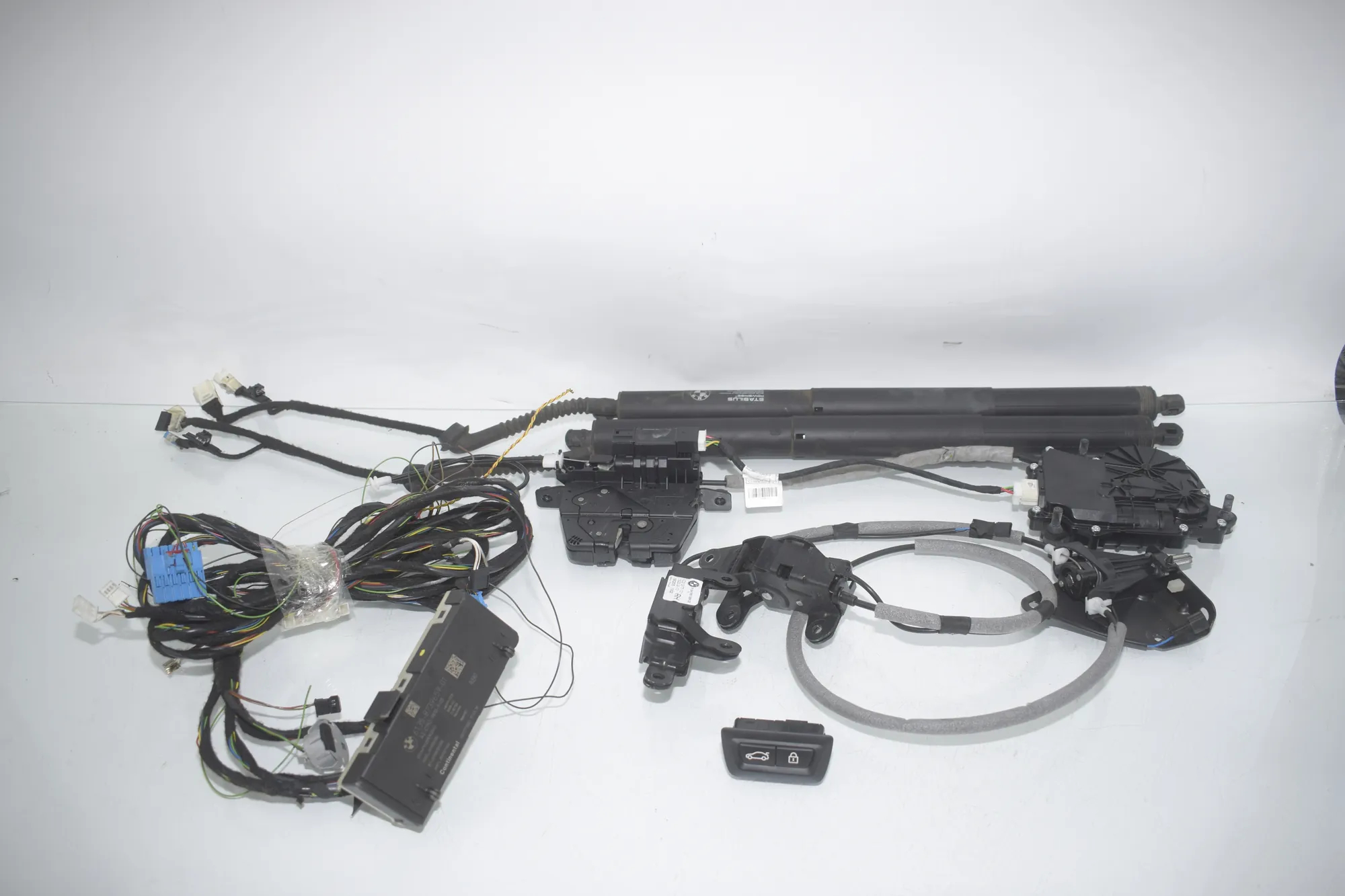 Electric Tailgate Opening Kit – OEM 8739659 · BMW X5 (F15, F85) M 2018