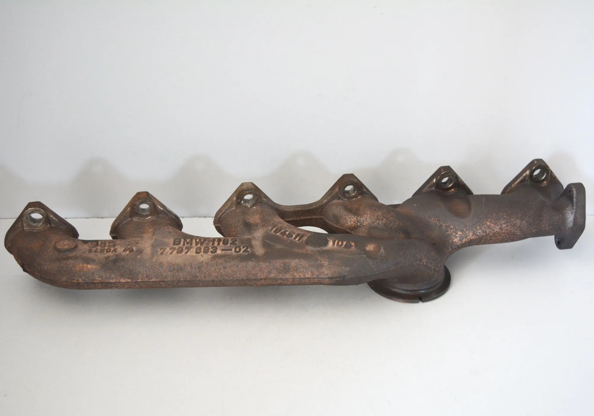 Exhaust Manifold – OEM 7797683 · BMW 7 (E65, E66, E67) 730 Ld 2005