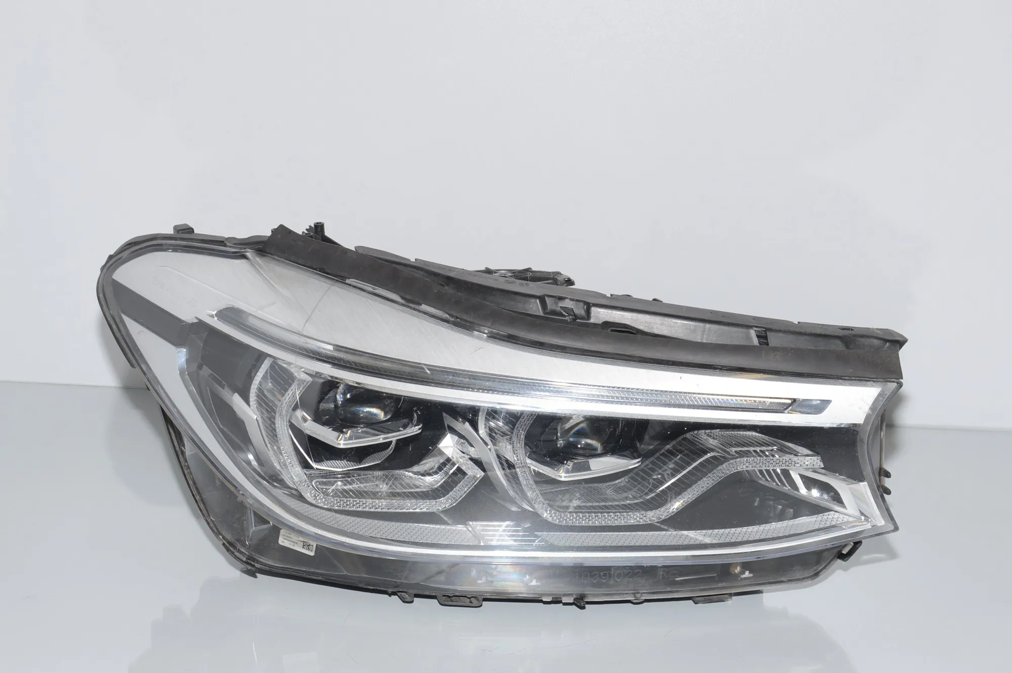 Front Right Headlight – OEM 8497226 · BMW 6 Gran Turismo (G32) (2017 - -) 640 i 2018