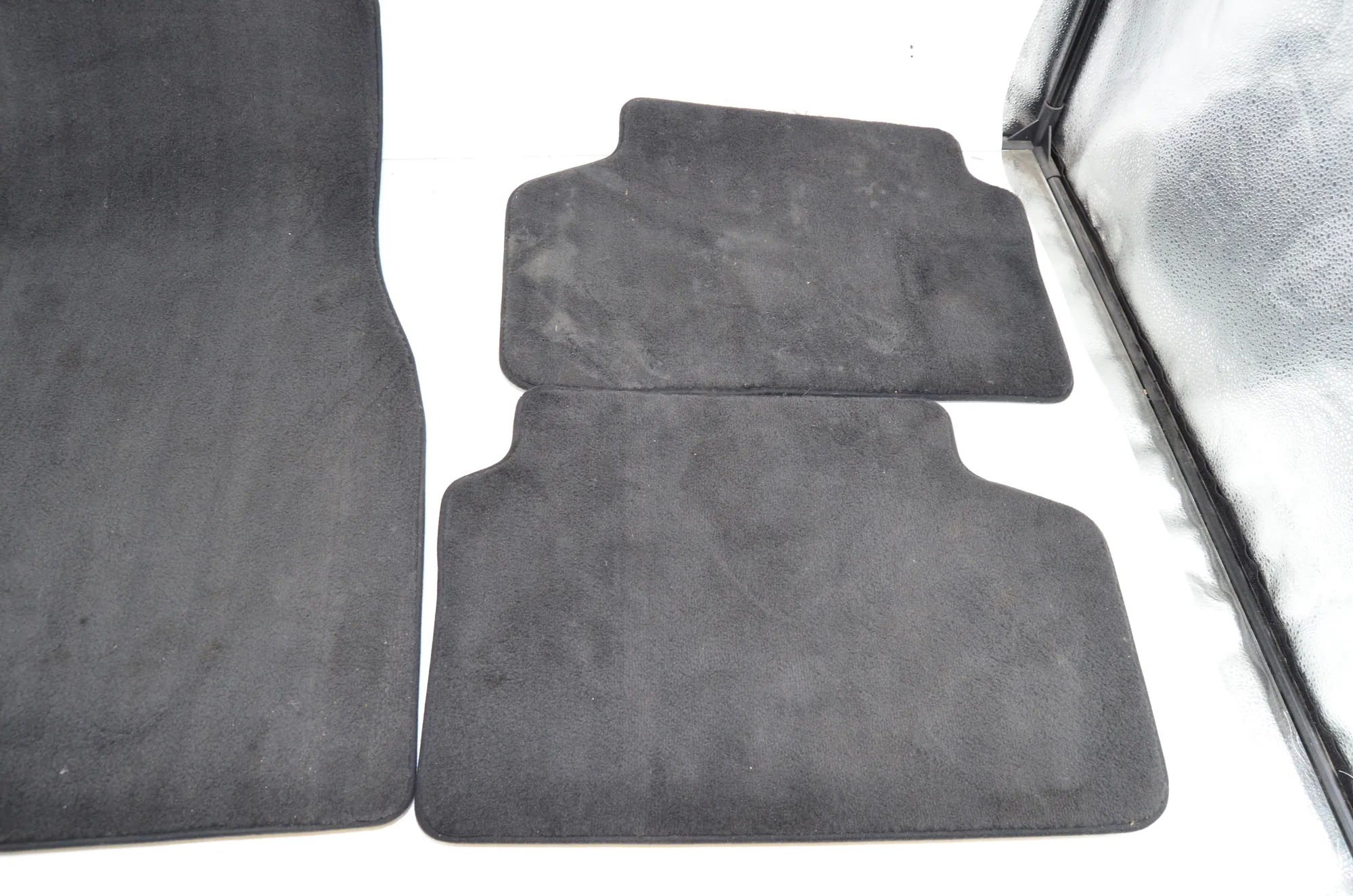 Floor Mat Set – OEM 7427852 · BMW 7 (G11, G12) 750 d, Ld xDrive 2016 – 3