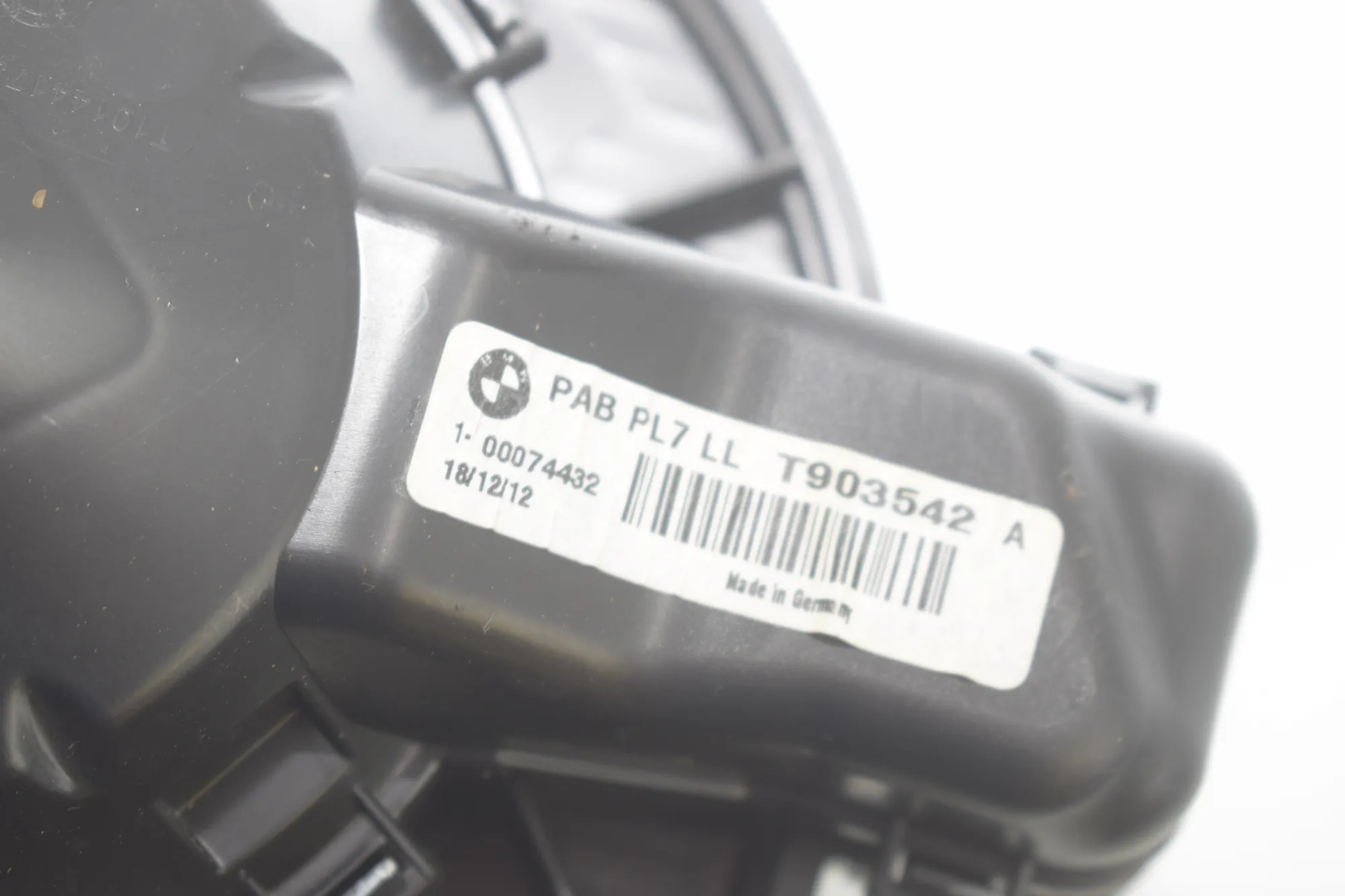 Heater Blower Fan – OEM 903542 · BMW 3 (F30, F80) 320 i 2012 – 5